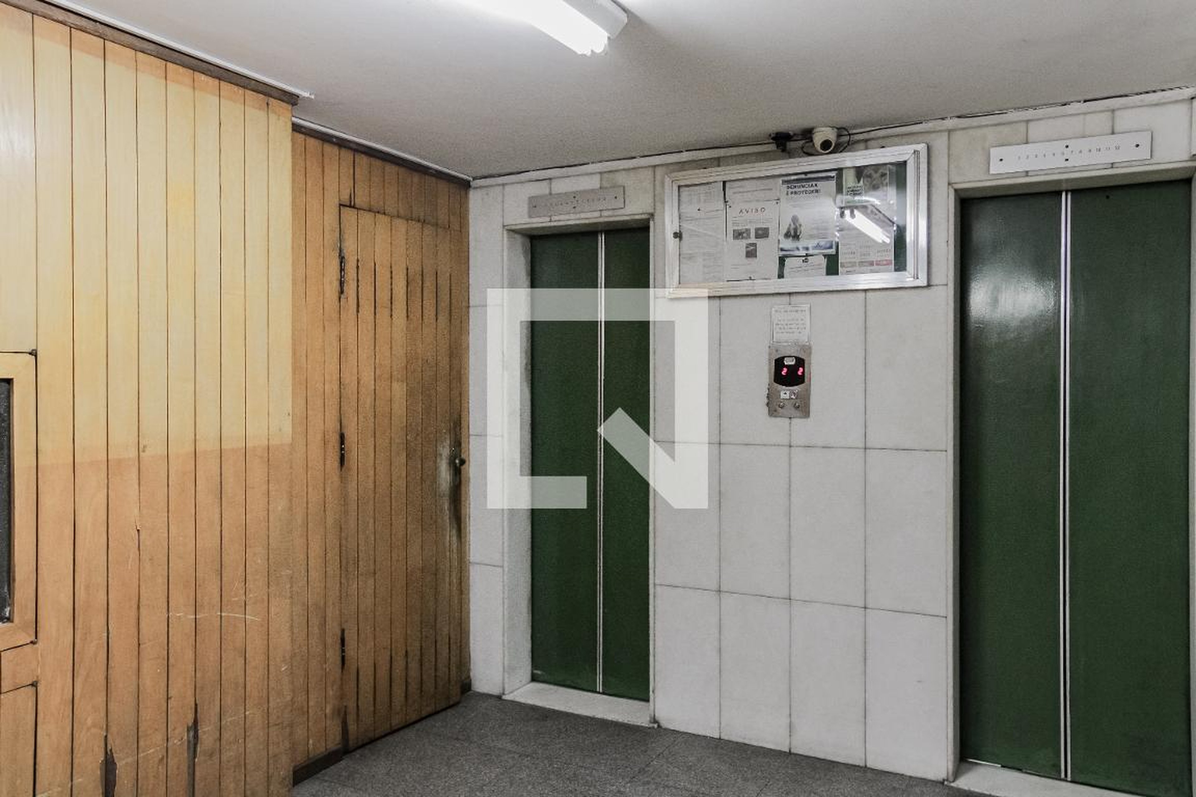 Elevador - Edifício Key West