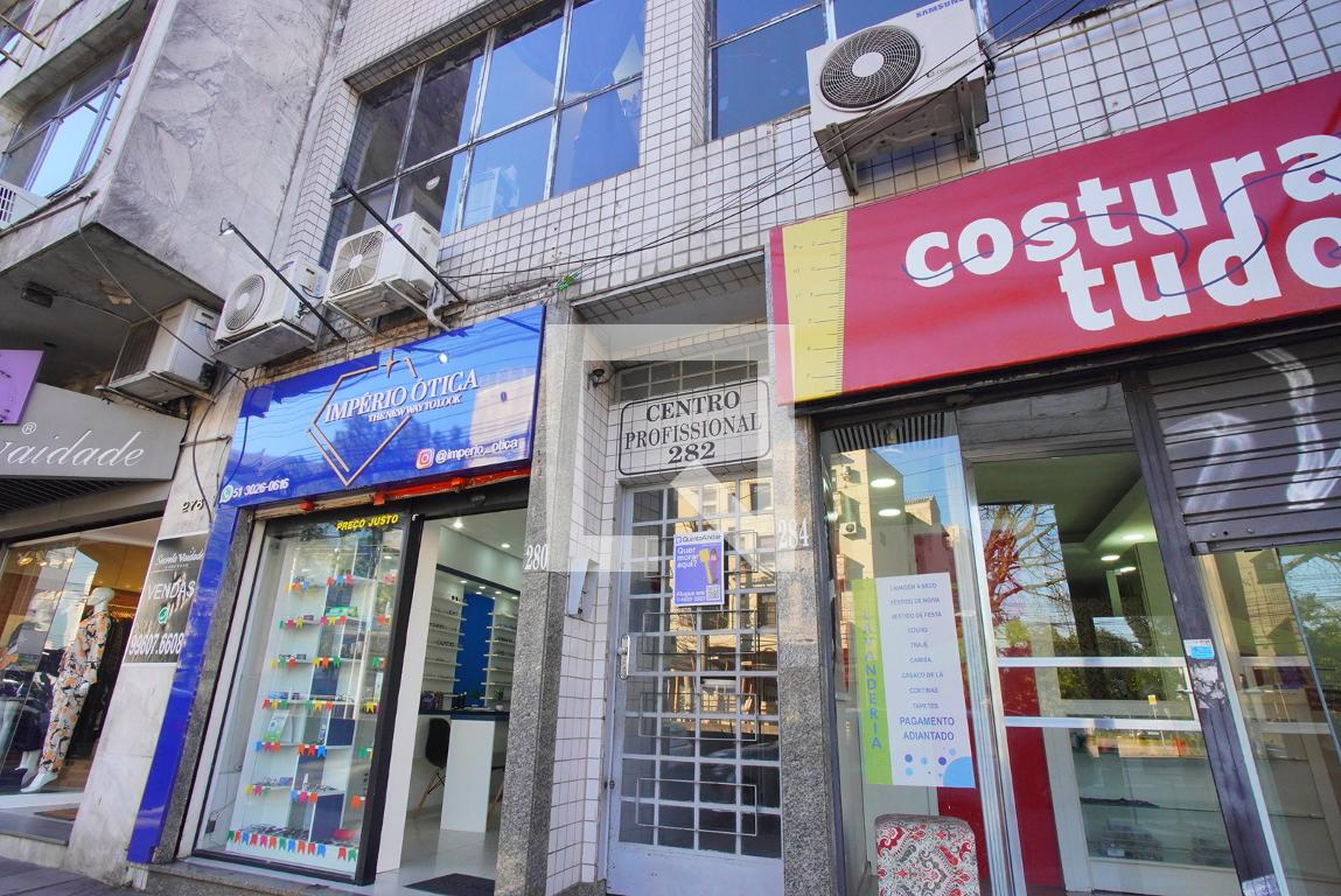 Fachada do Prédio Condomínio em Avenida Protásio Alves, 282