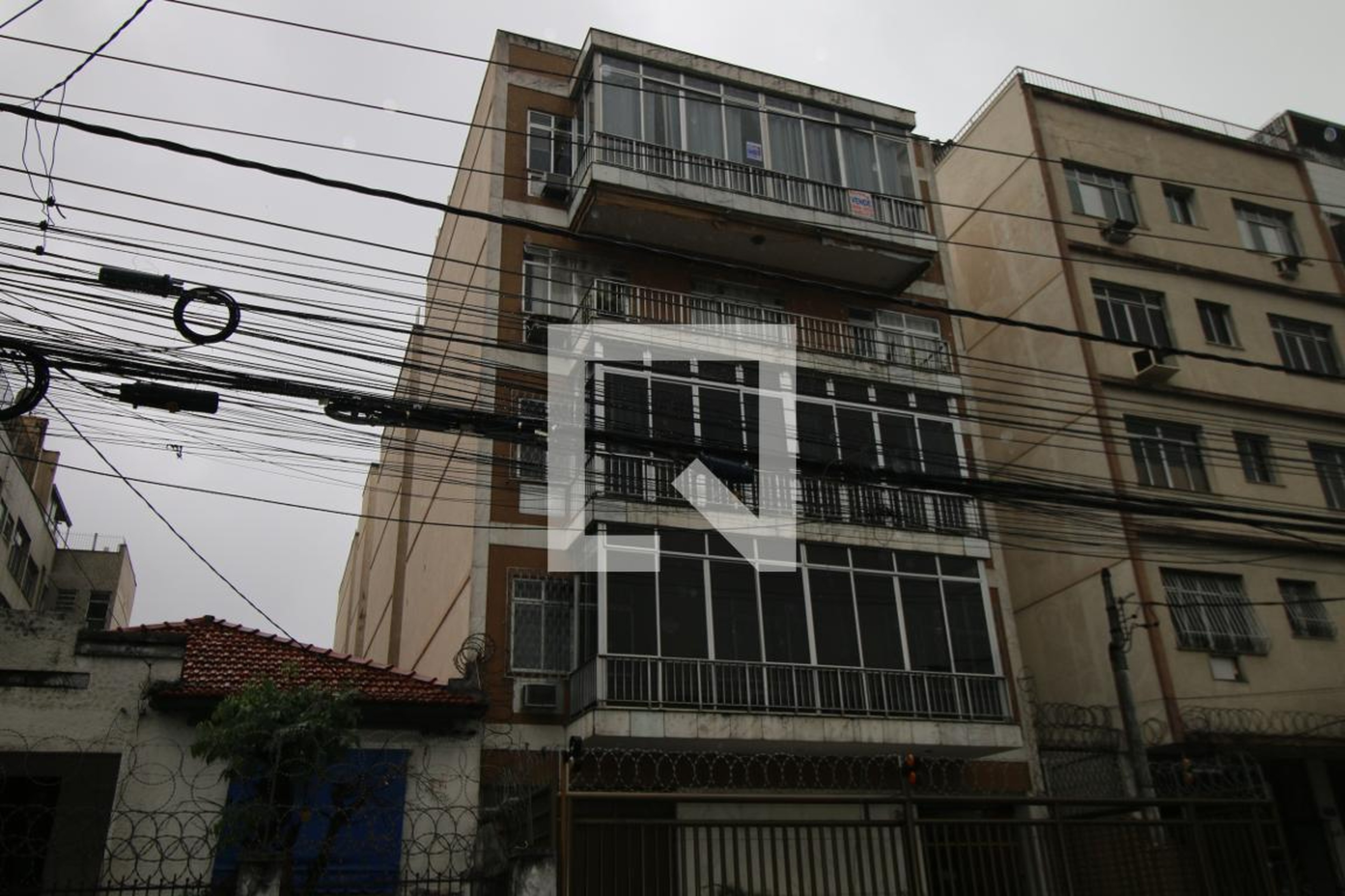 Fachada do Prédio Condomínio em Rua Cardoso de Morais, 340