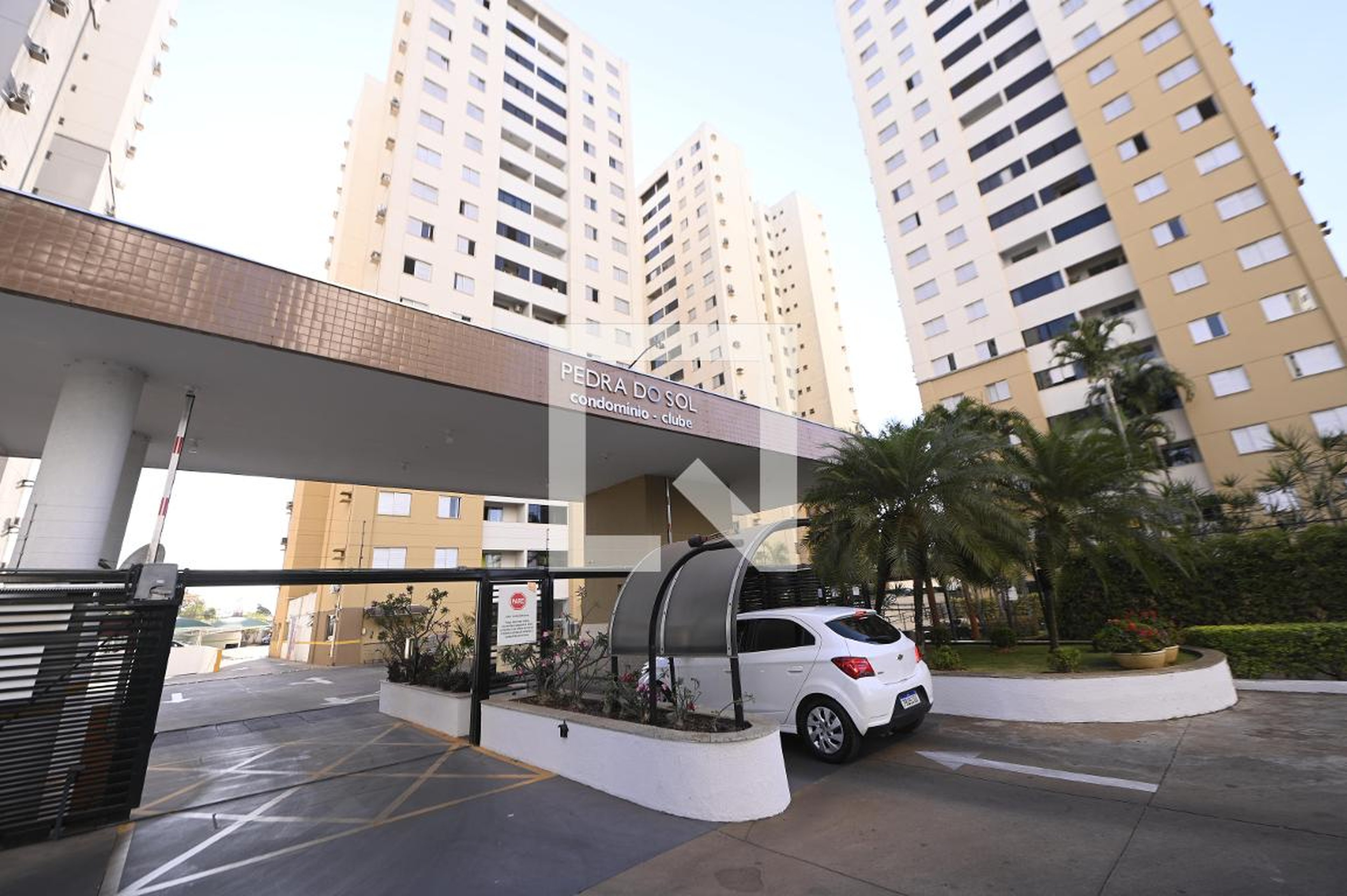 Fachada Condomínio Brilhante