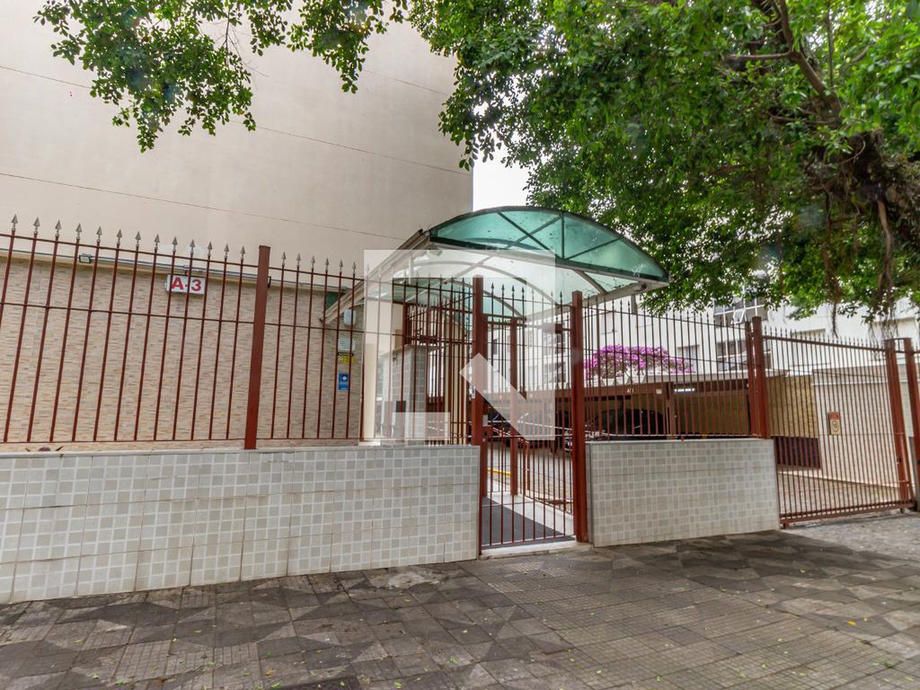 Fachada Condomínio Iapi