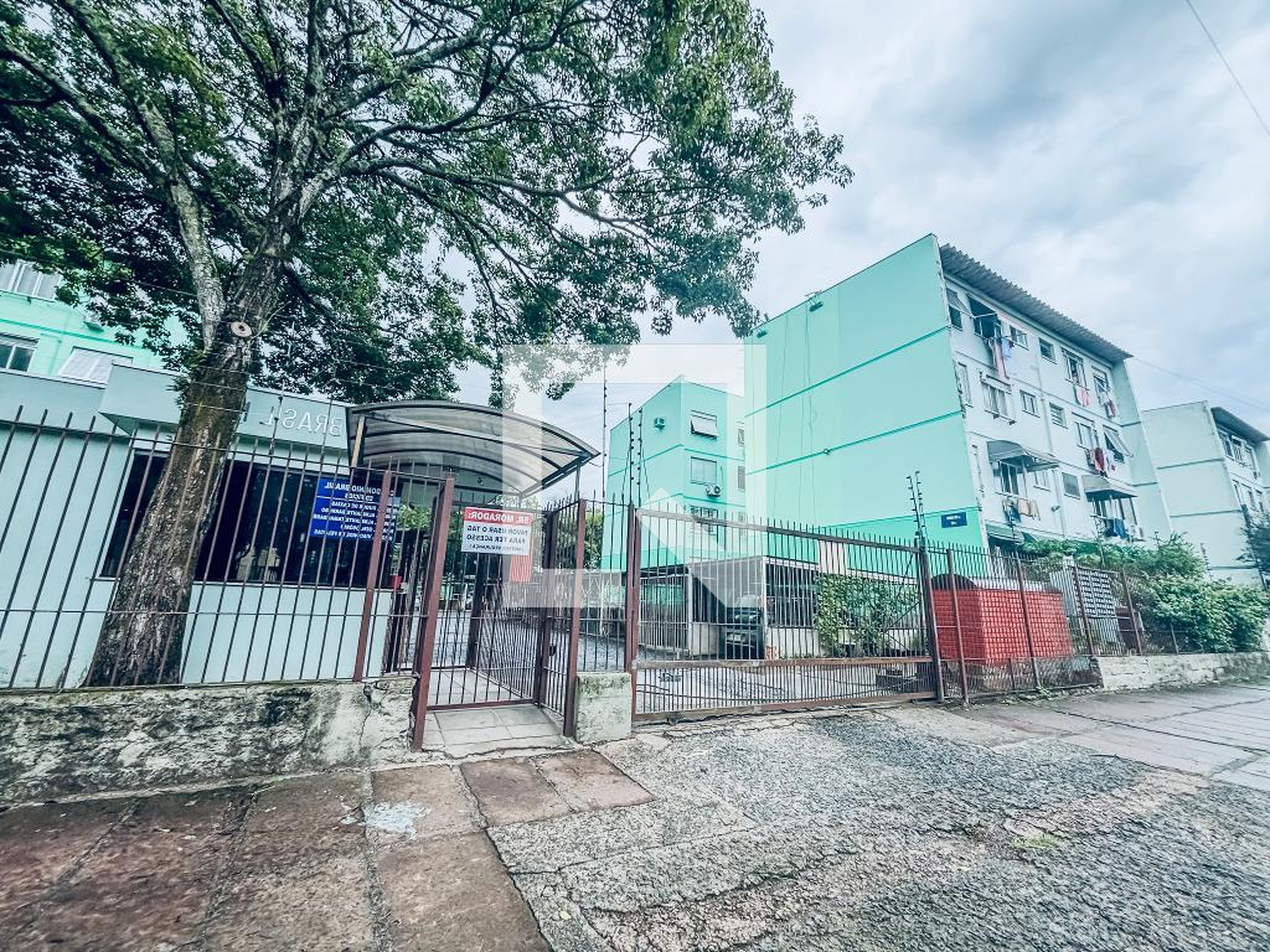 Fachada Condomínio em Rua Max Juniman, 45