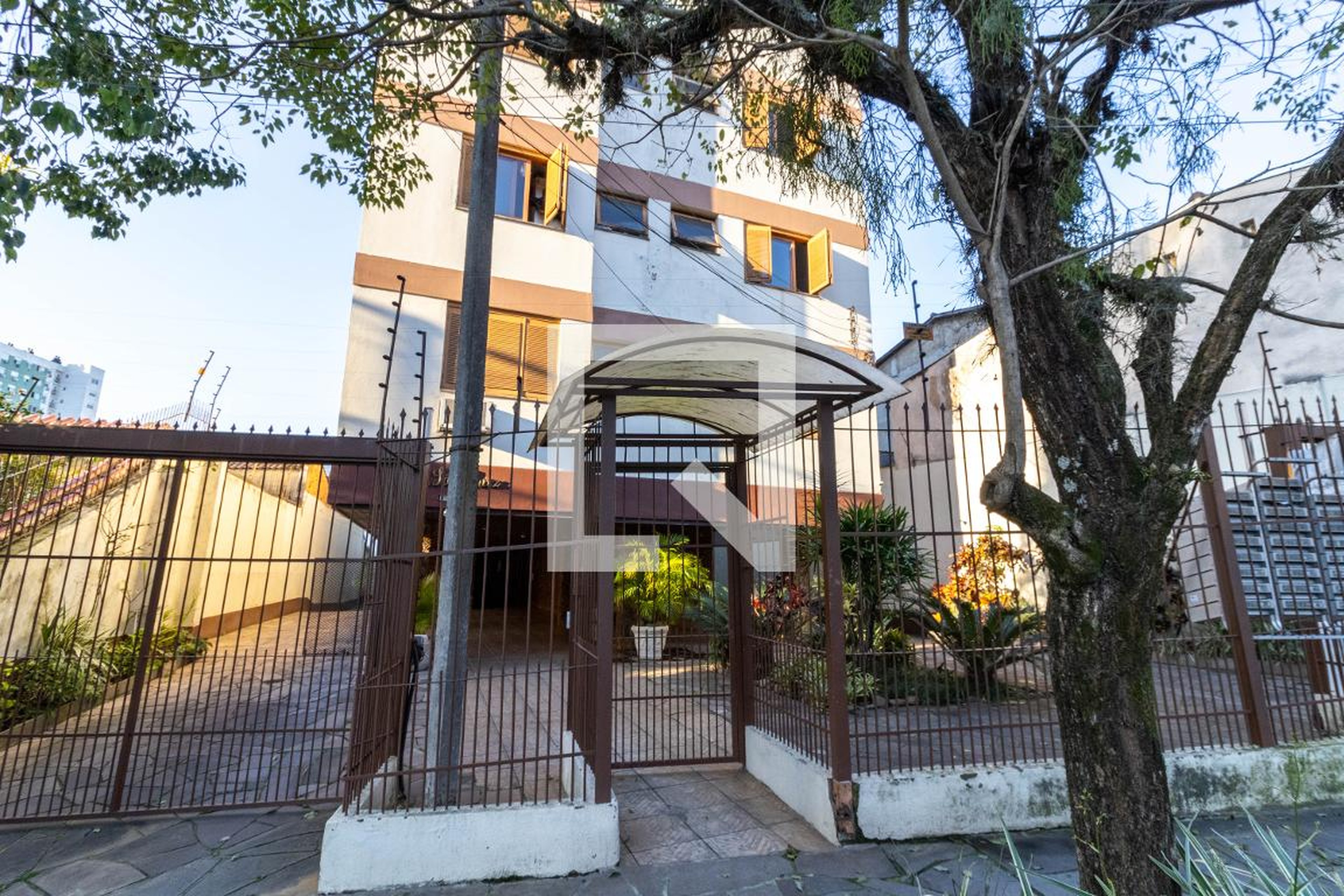 Fachada Condomínio em Rua São Luís, 1220