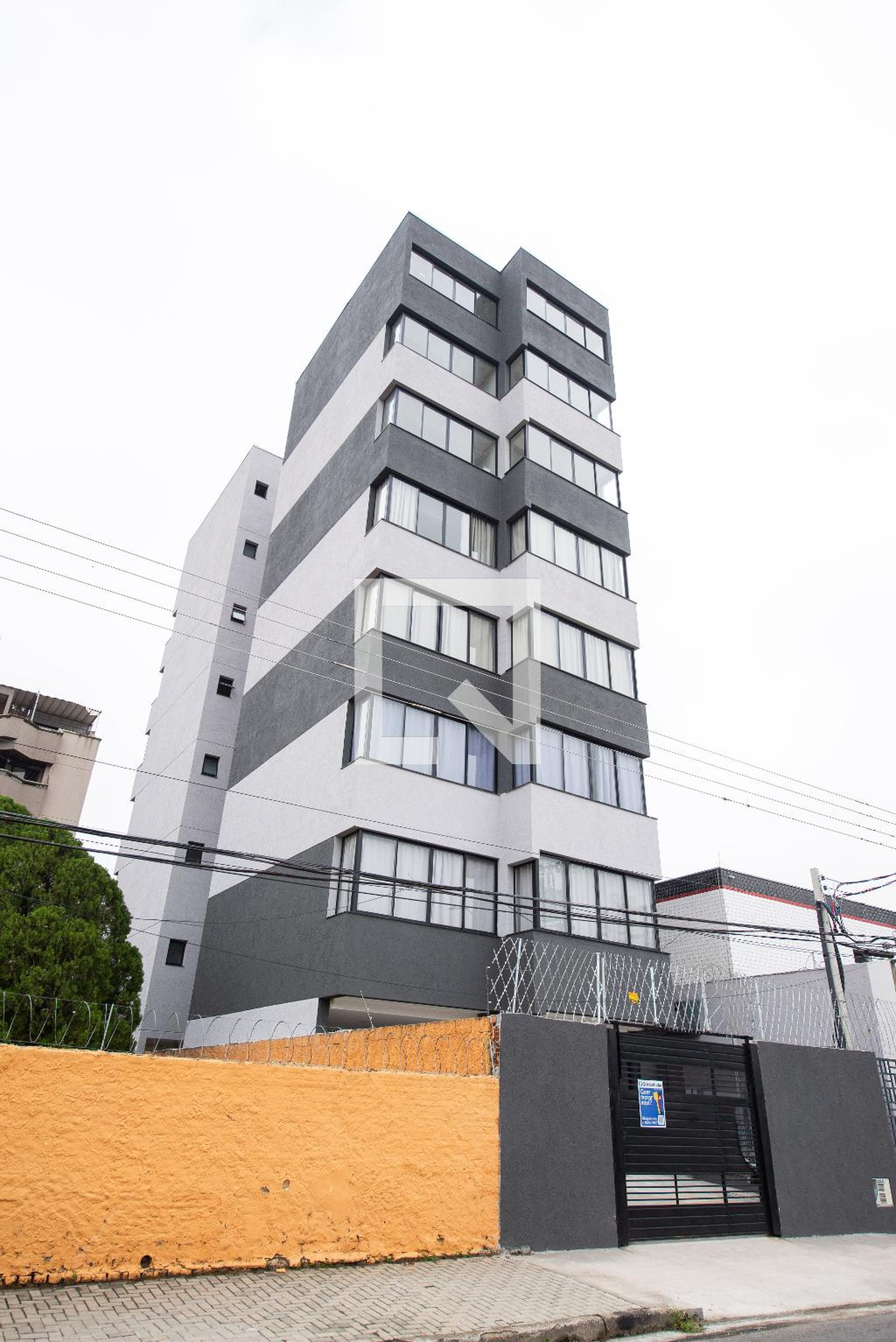 Fachada do Prédio Condomínio em Rua Presidente Getúlio Vargas, 235