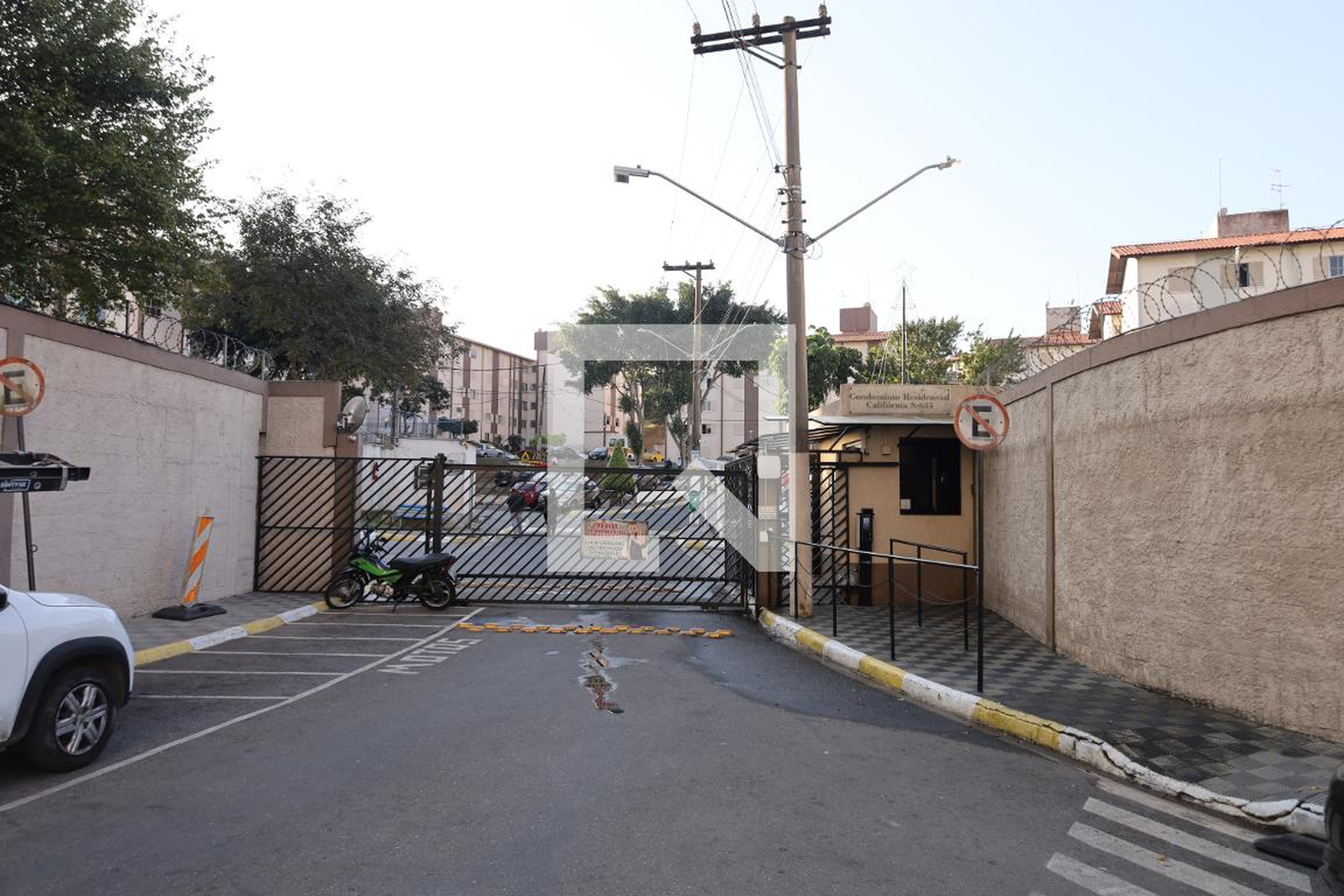 Fachada Residencial Califórnia