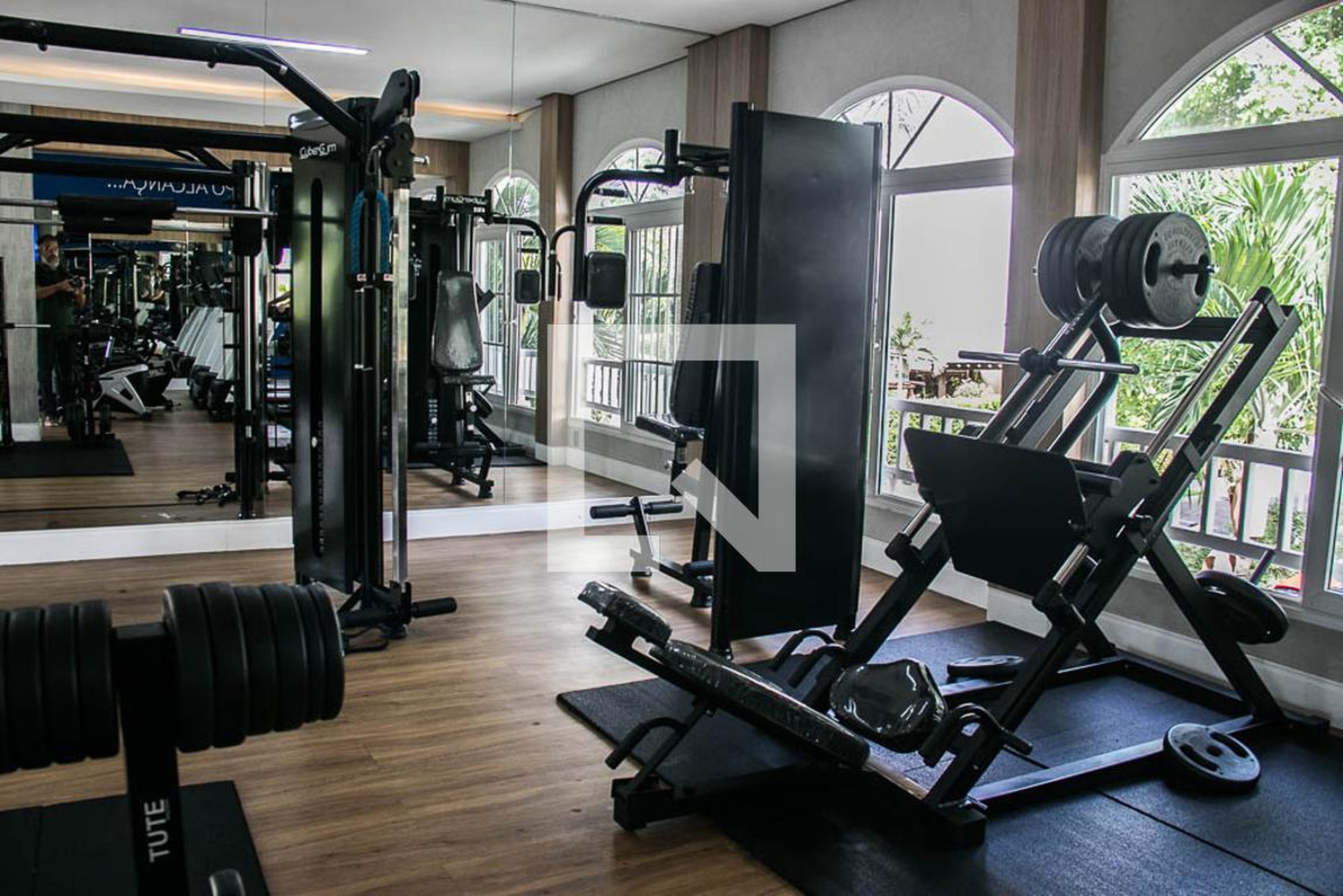 Academia - Jardim Mediterrâneo