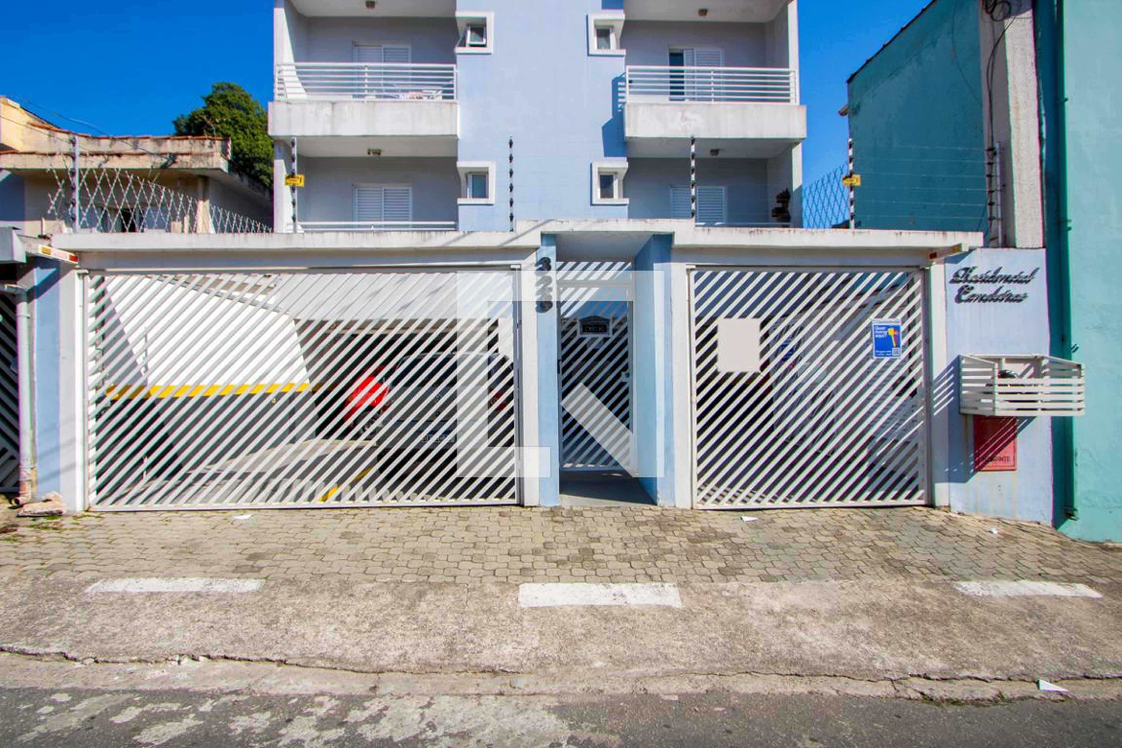 Fachada Condomínio em Rua Riachuelo, 328