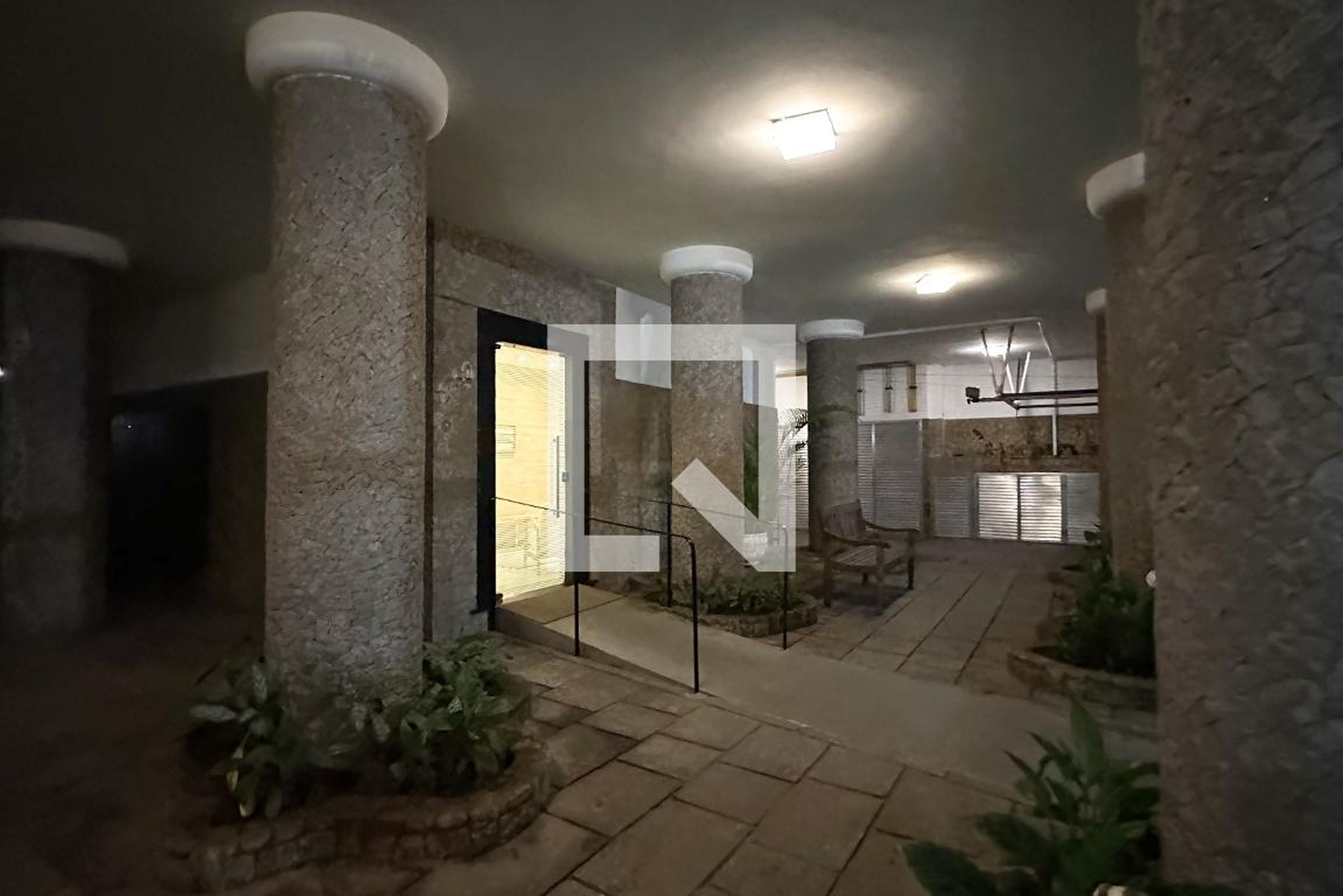 Entrada - Edifício Cerro Corá