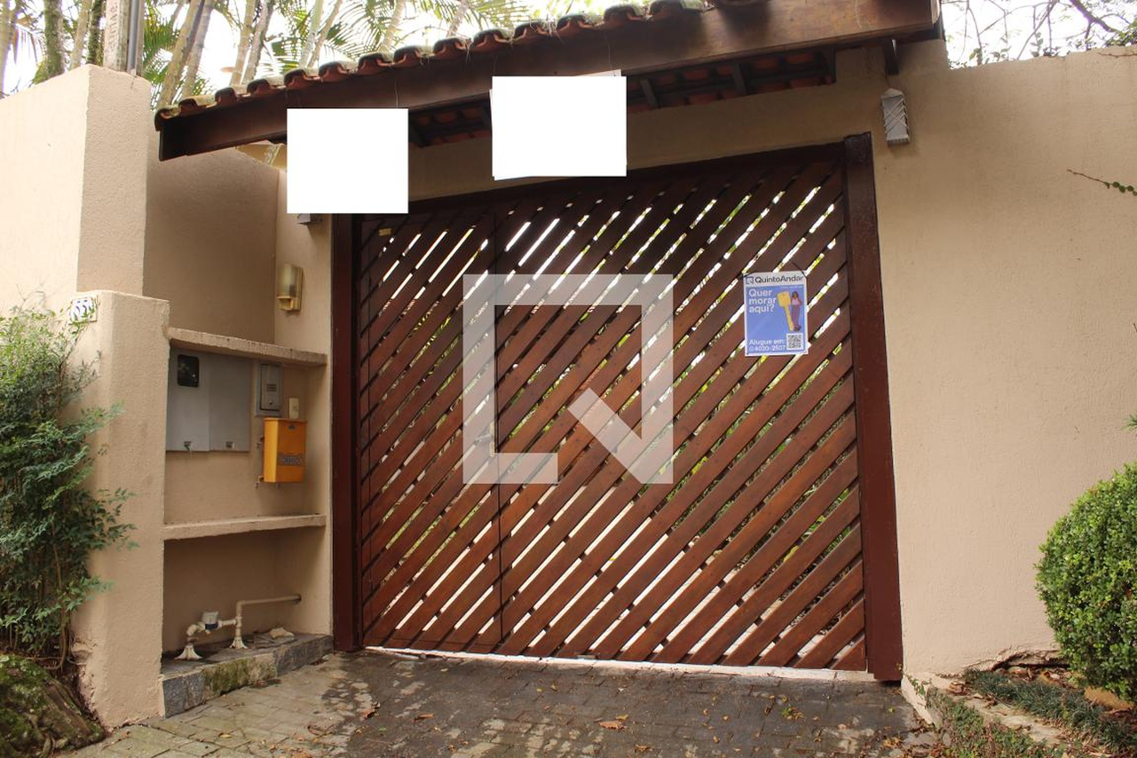 Fachada Condomínio em Rua Denver, 55