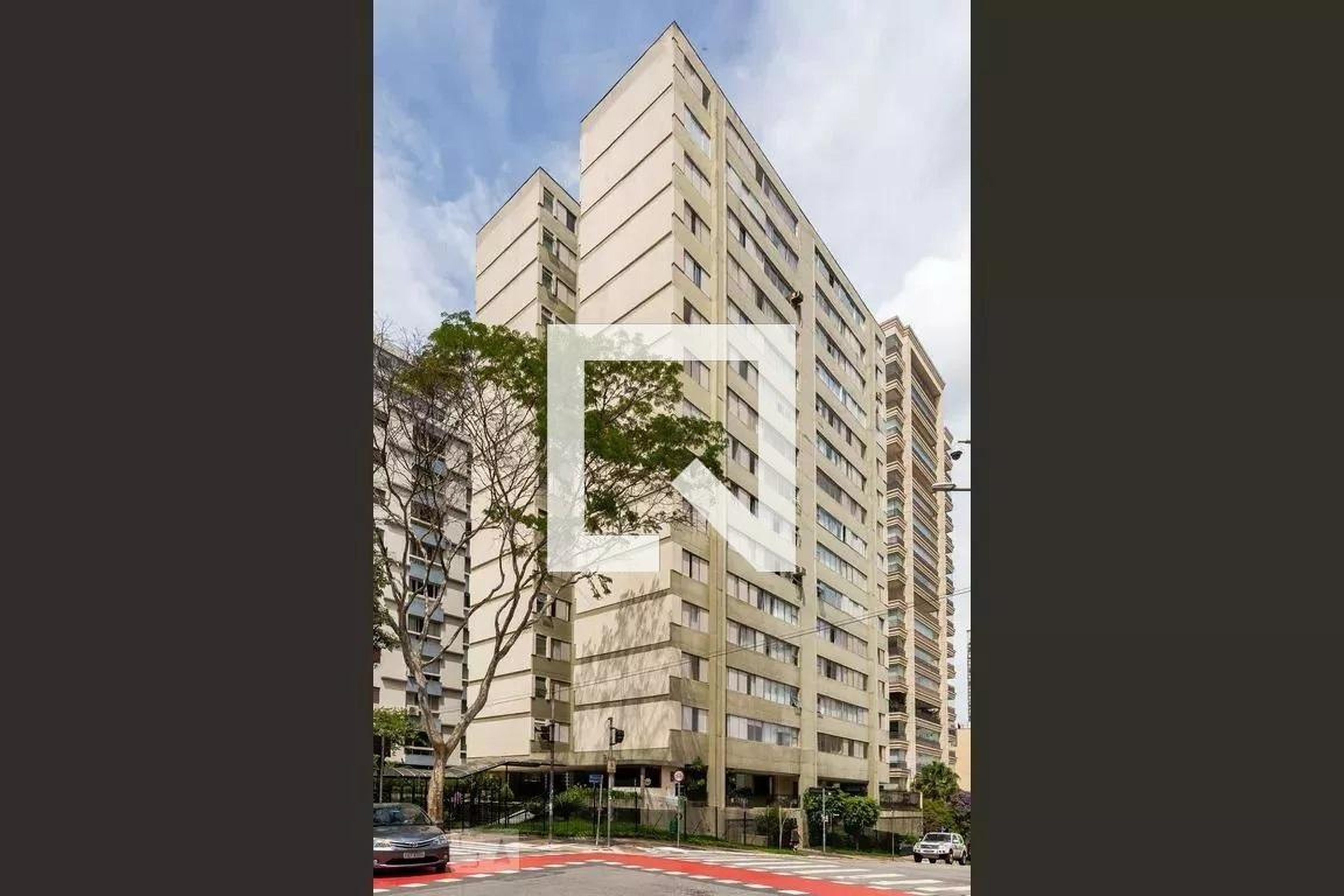 Fachada Edifício Praia de Itaparica