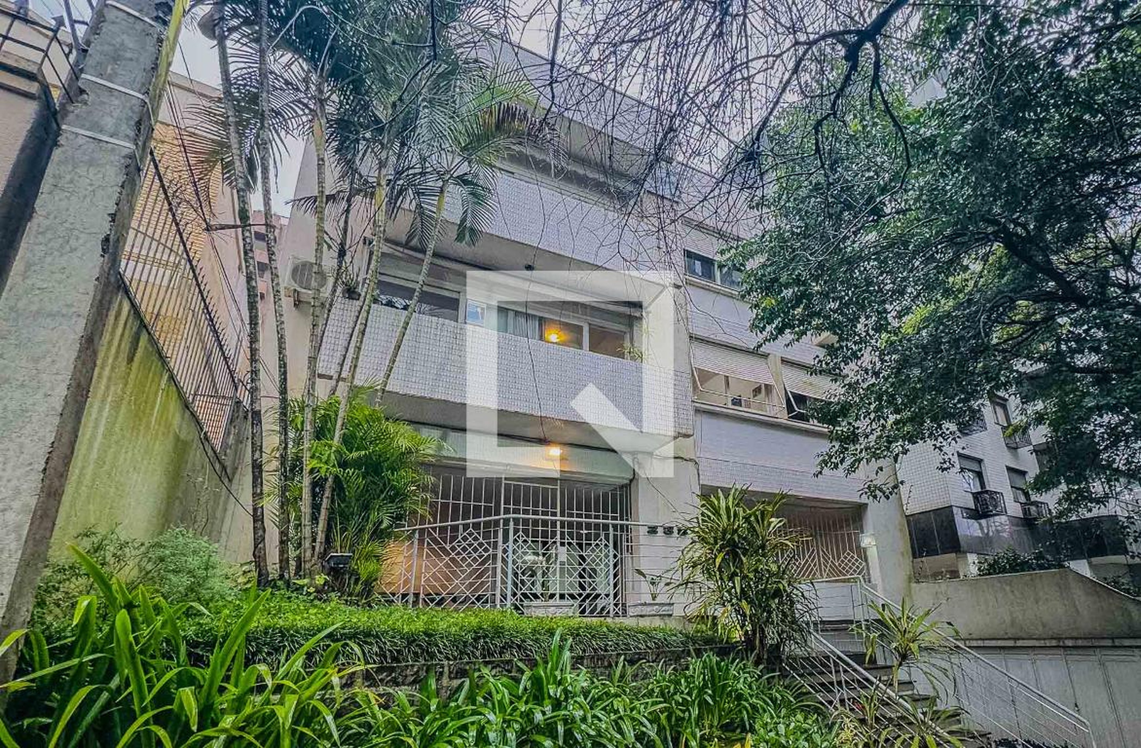 Fachada Edifício Neukuen