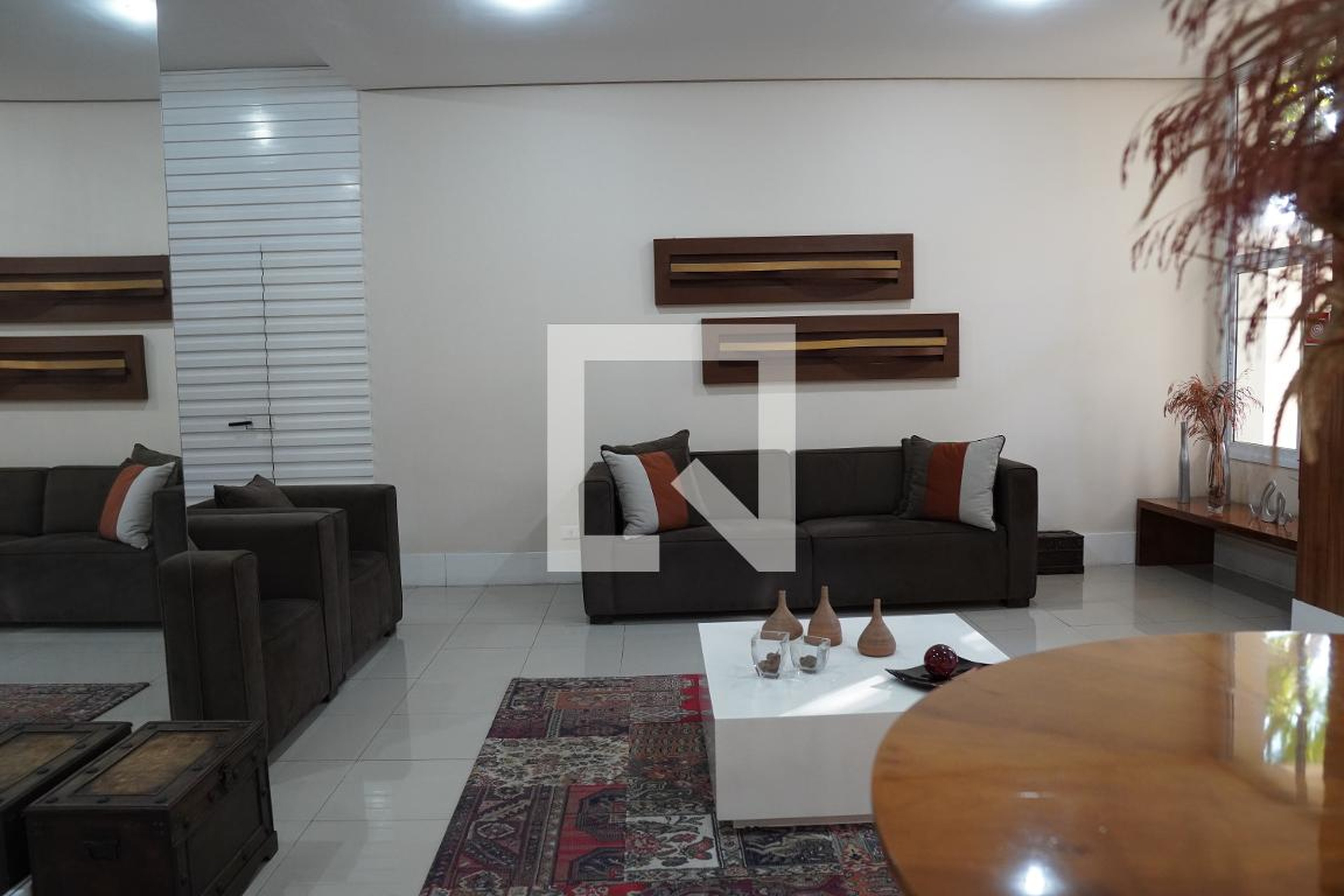 Hall - Living Garden