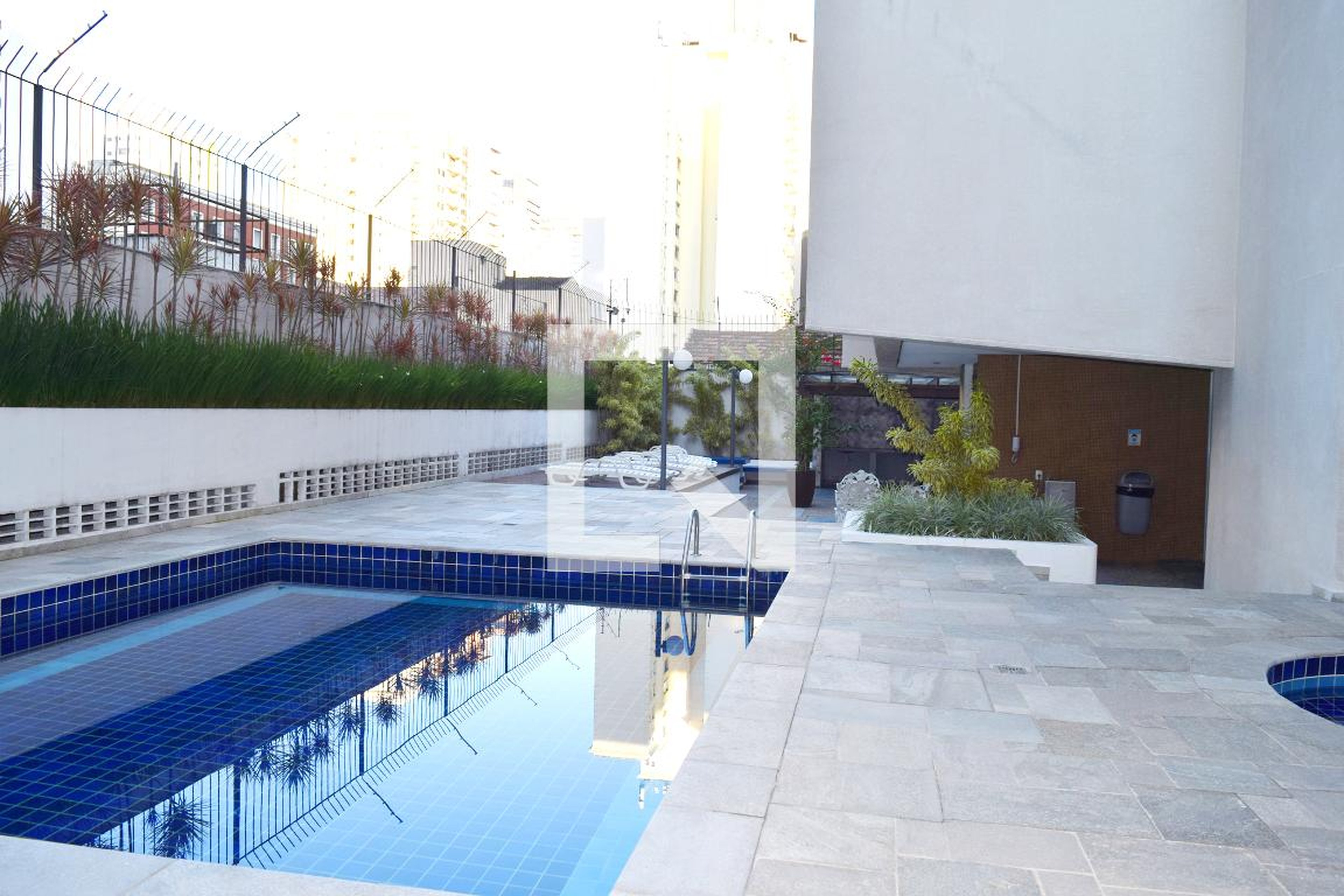 Piscina adulto - Edifício Via Del Tritone