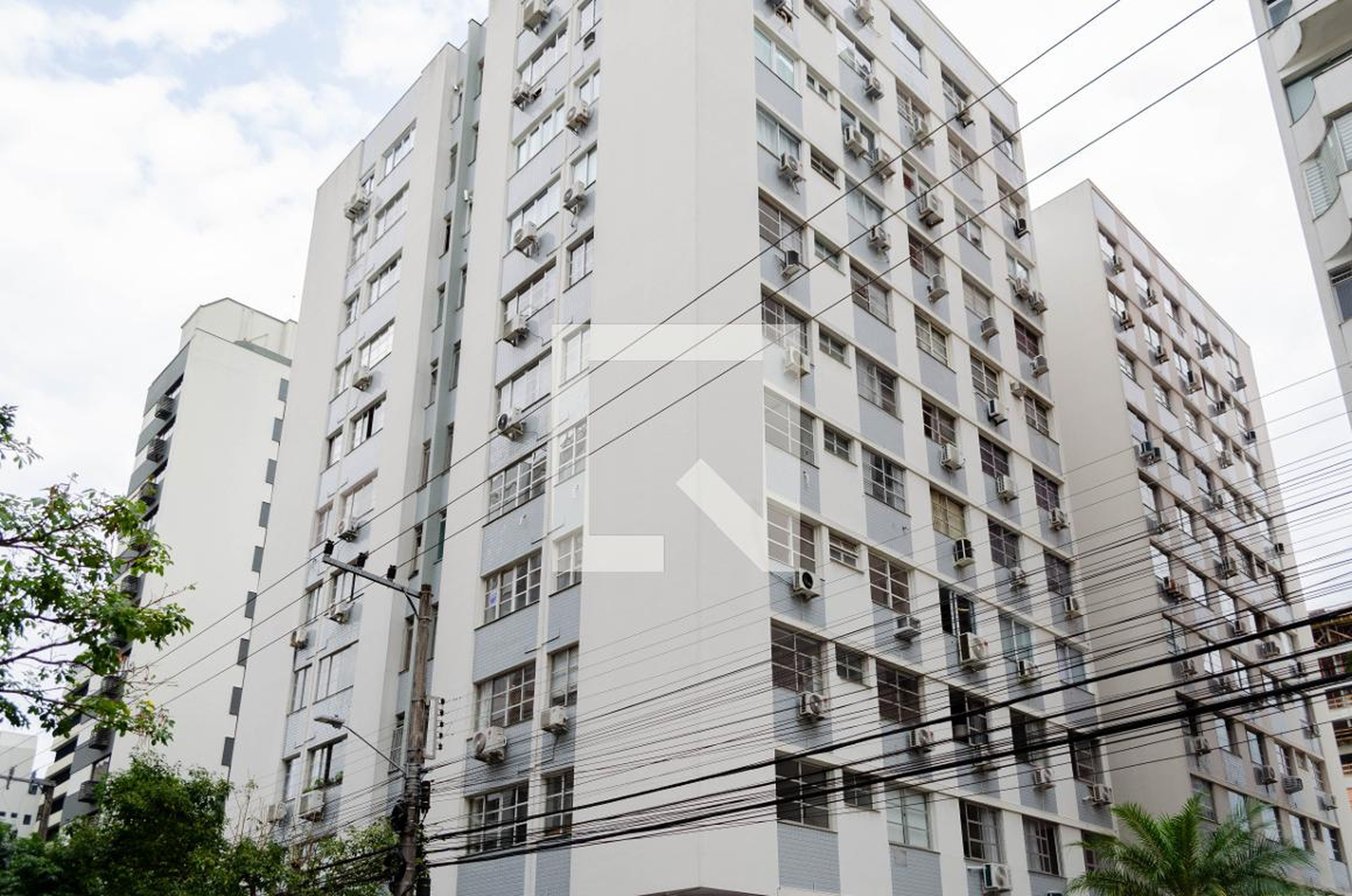 Fachada Condomínio em Rua Prefeito Coronel Antenor Mesquita, 165