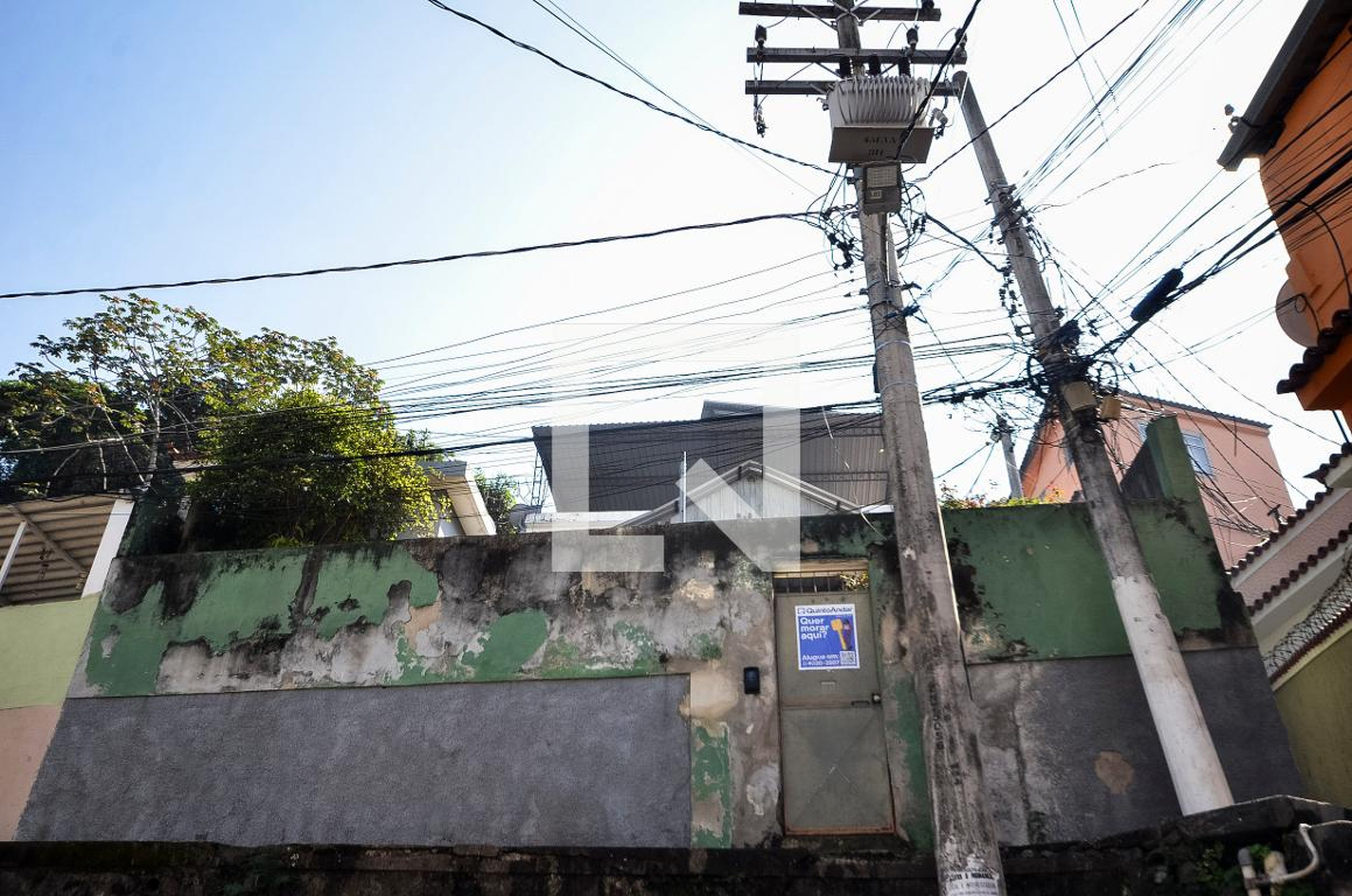 Fachada Condomínio em Rua Itabuna, 86