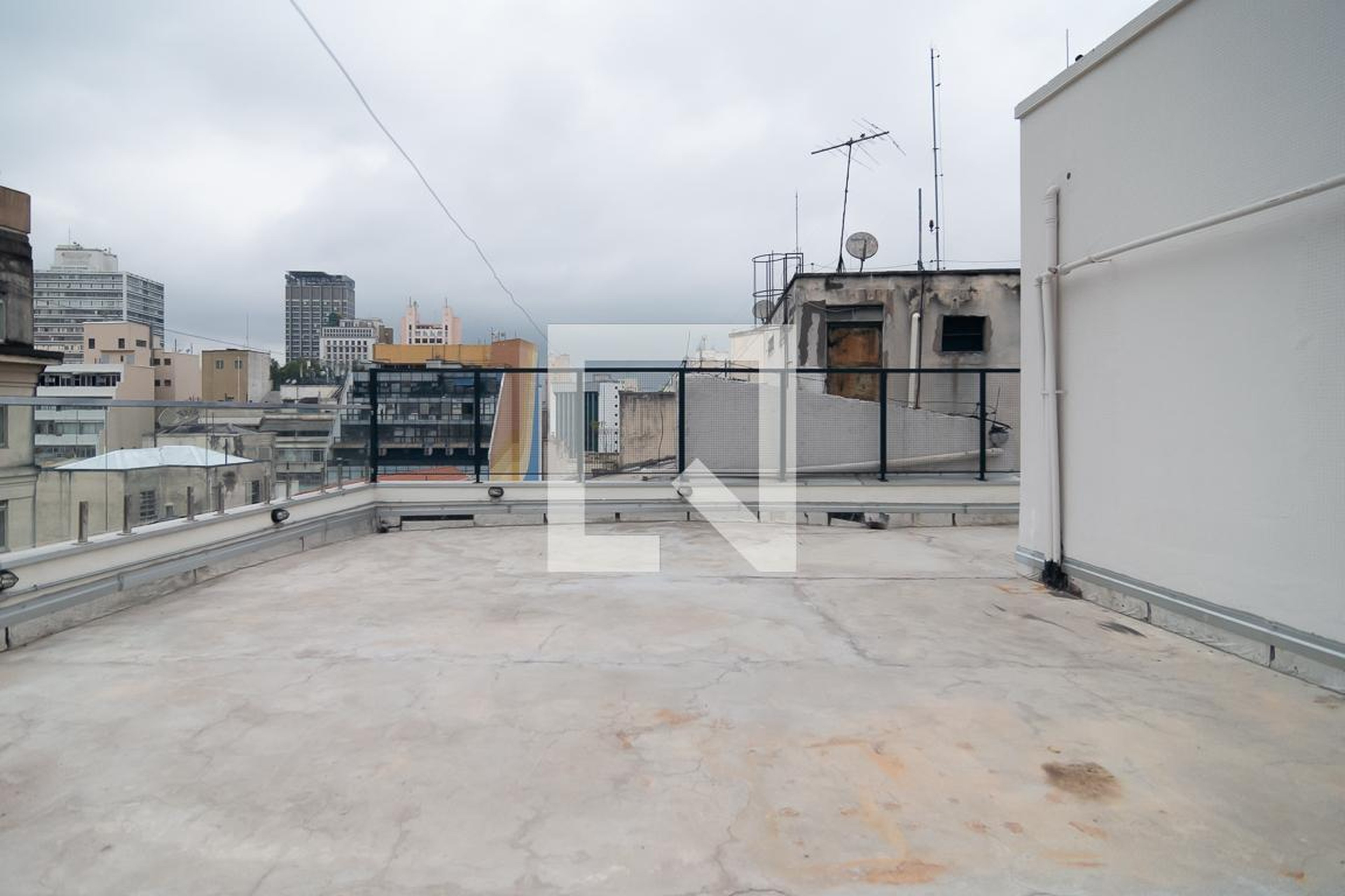 Área Externa - Edifício Sete de Abril 79