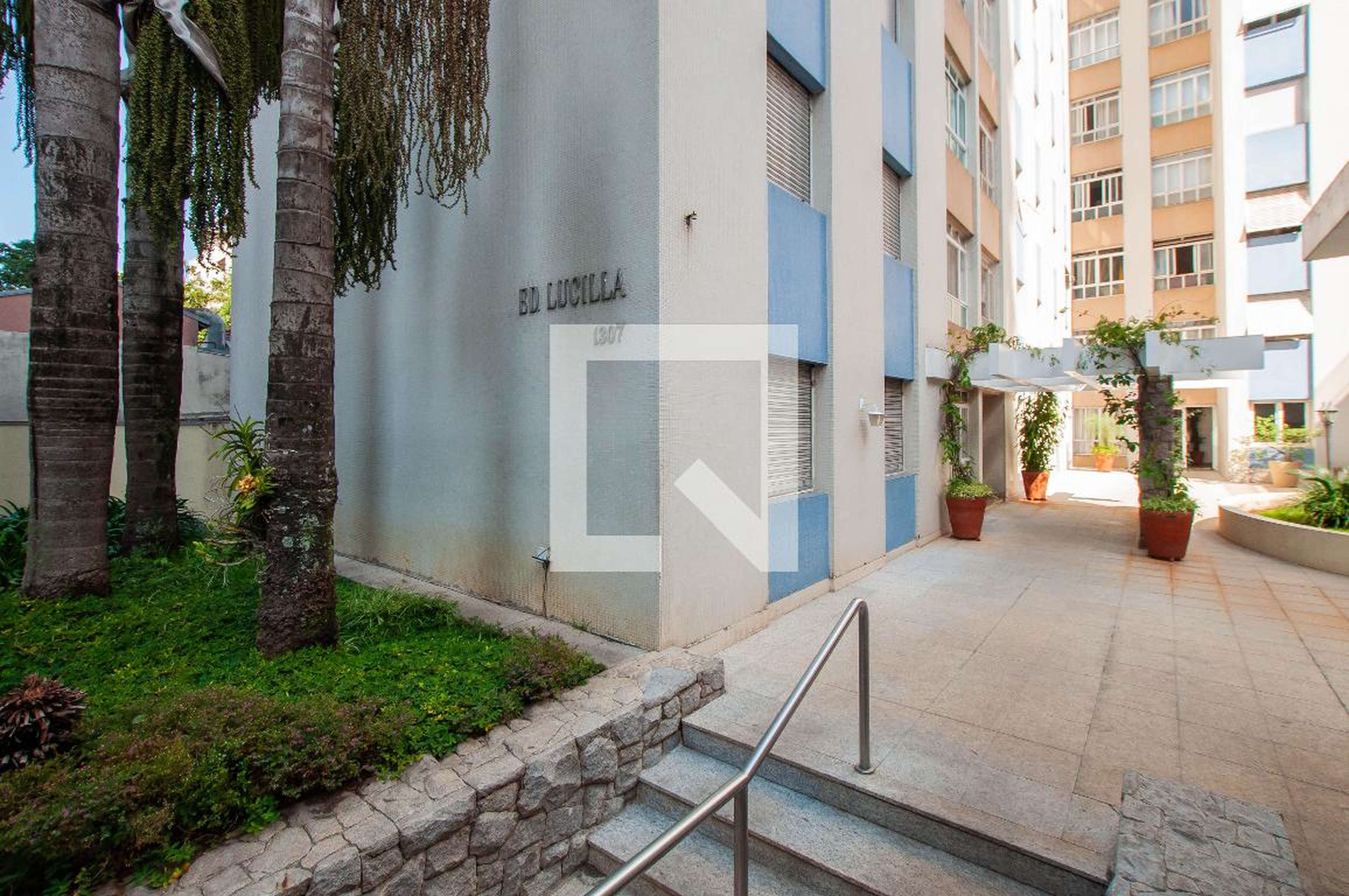 Entrada - Edifício Lucilla
