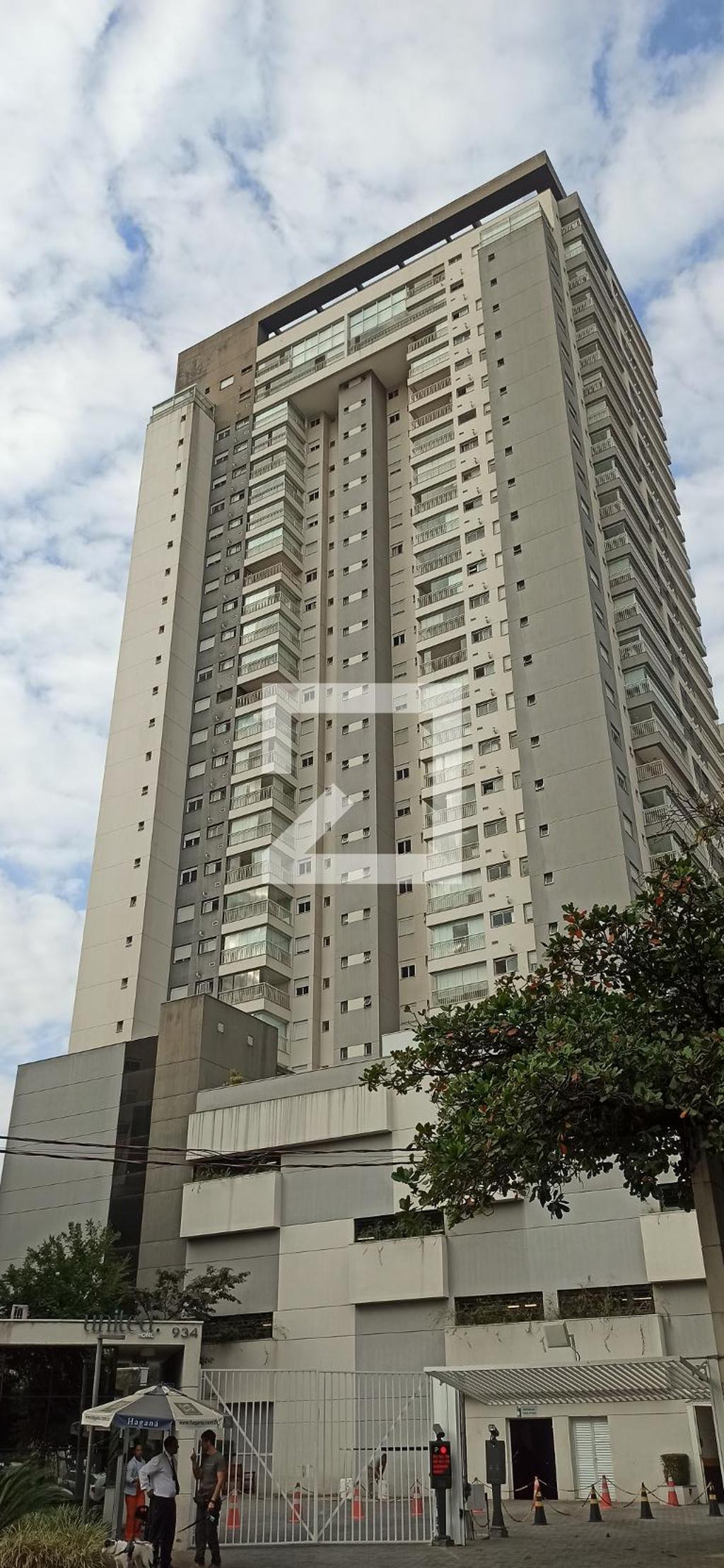 Fachada do Prédio Condomínio em Avenida Ordem e Progresso, 934