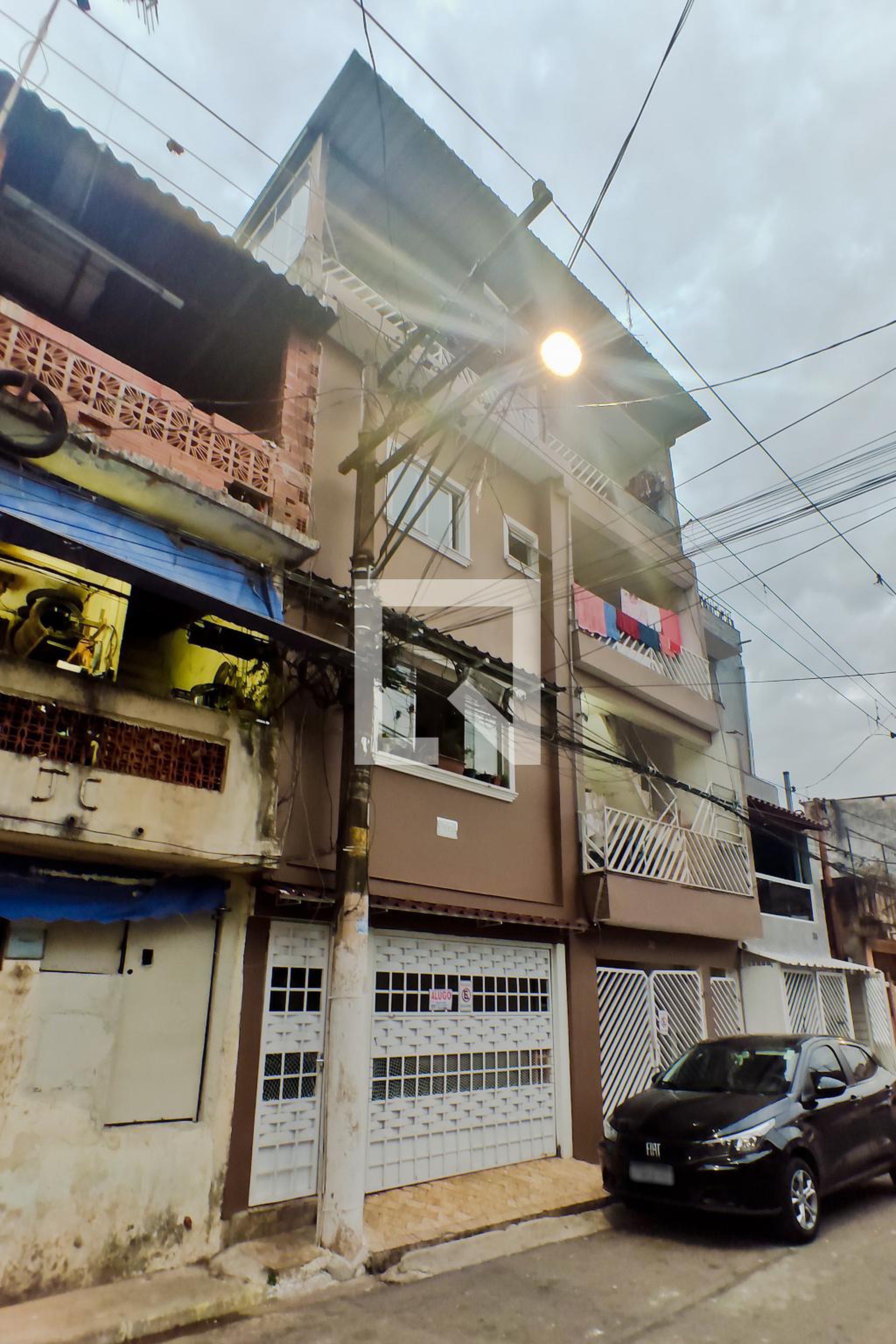 Fachada Condomínio em Rua Fauvismo, 36