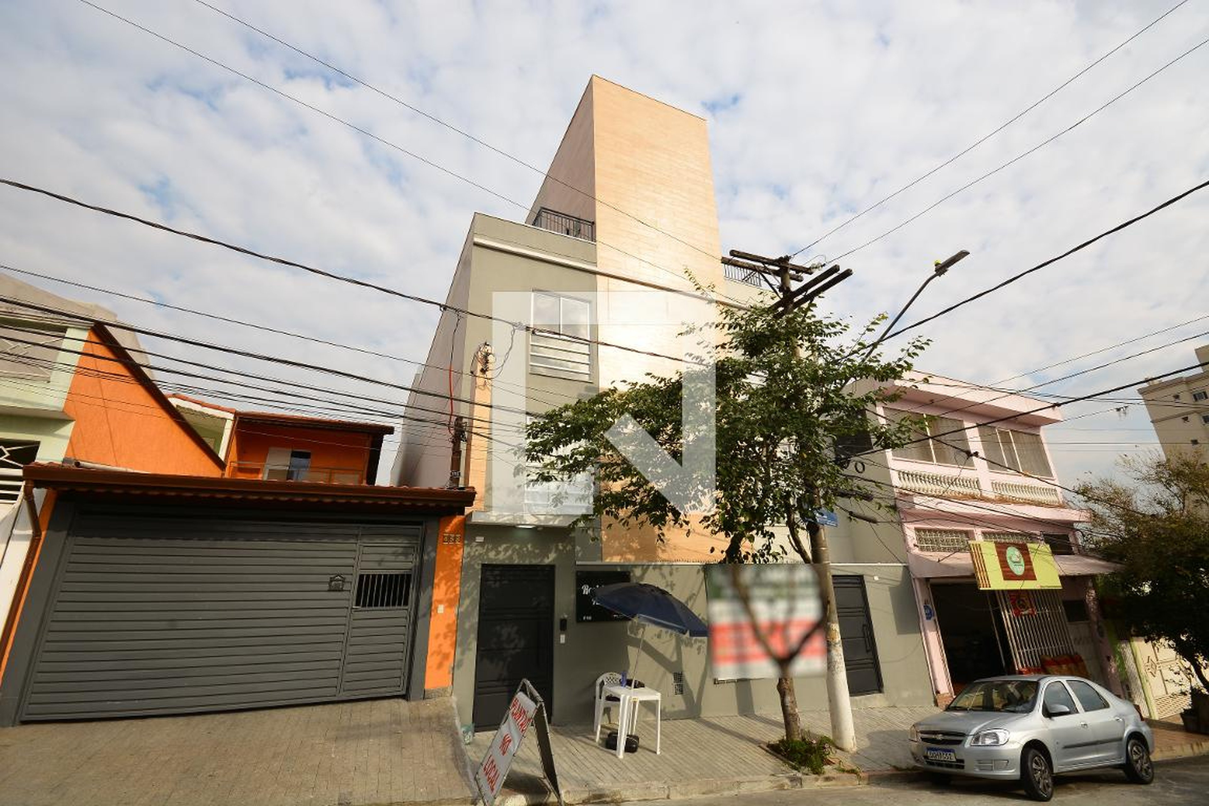 Fachada do Prédio Condomínio em Rua Orestes Barbosa, 150