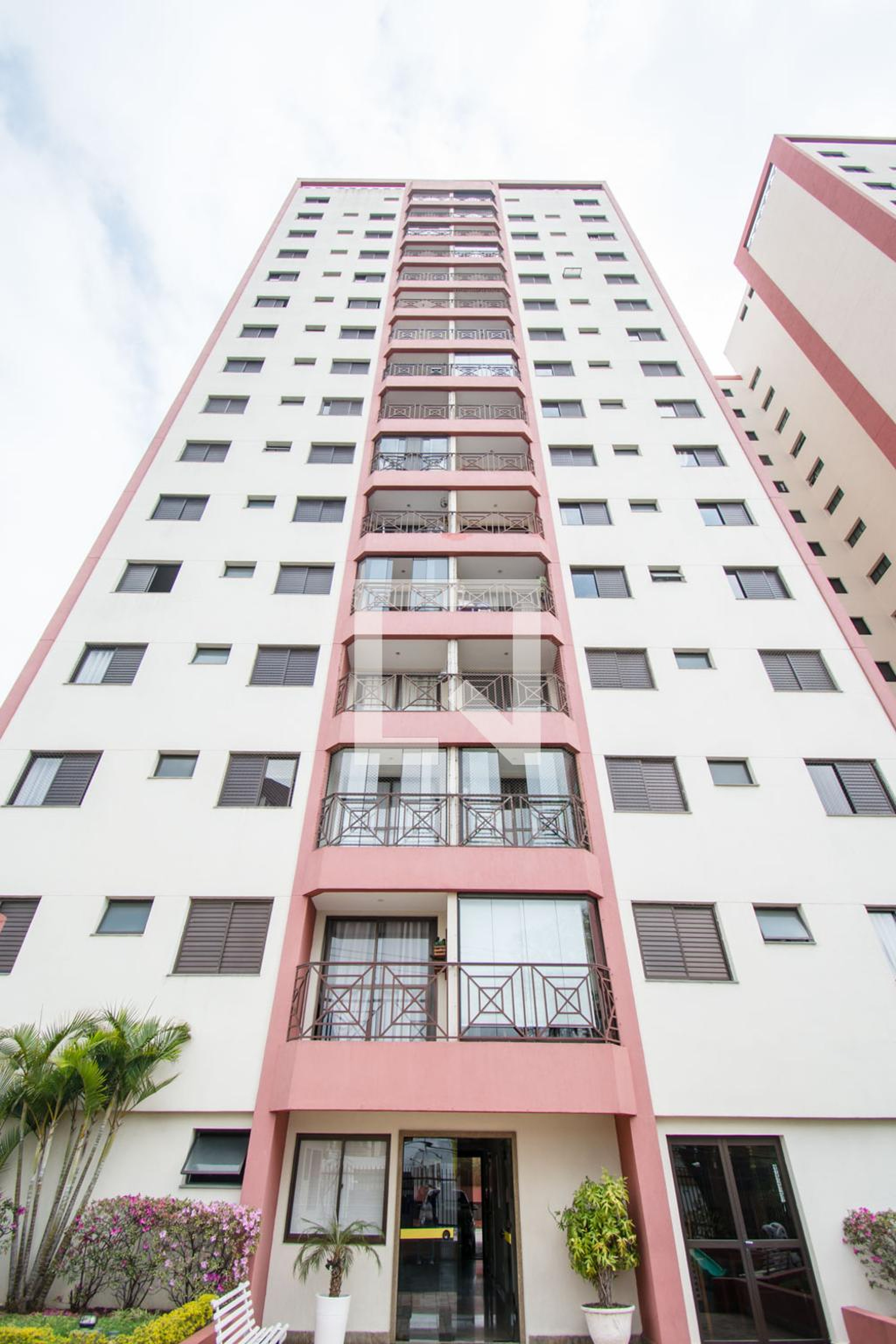 Fachada do Prédio Edifício Dna Maria Petucco Pega