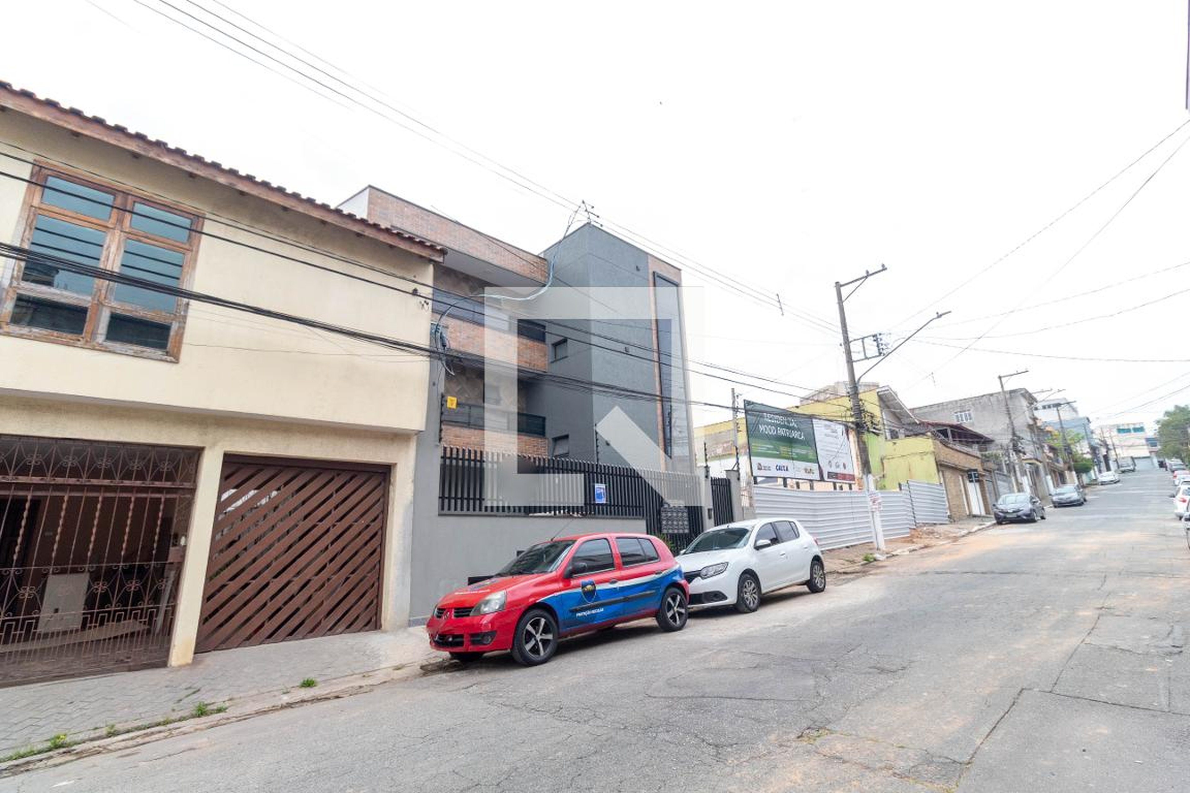 Fachada do Prédio Condomínio em Rua Videira, 57