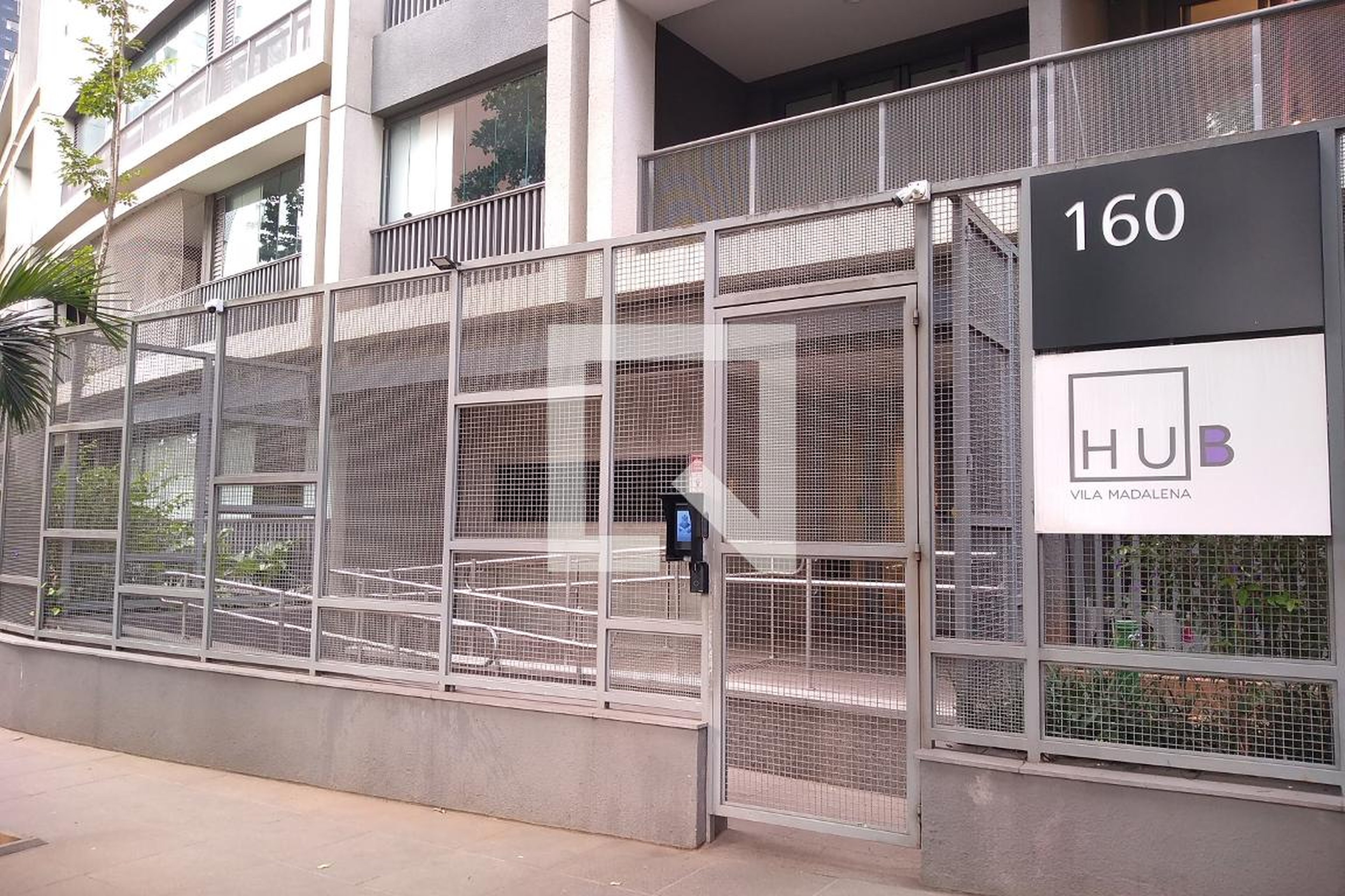 Fachada Condomínio em Rua Harmonia, 160