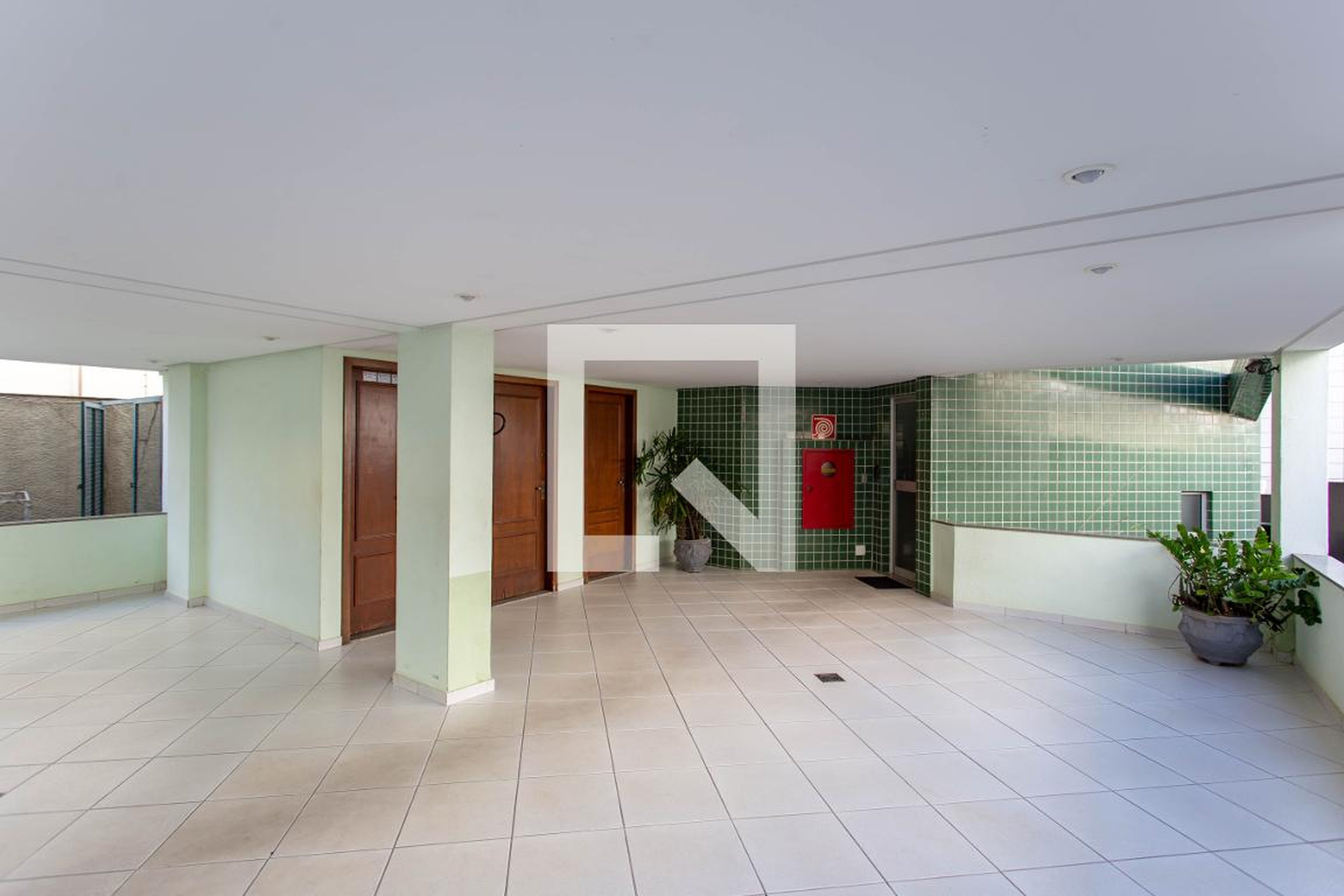 Hall de entrada - Edifício Luiza Carvalho