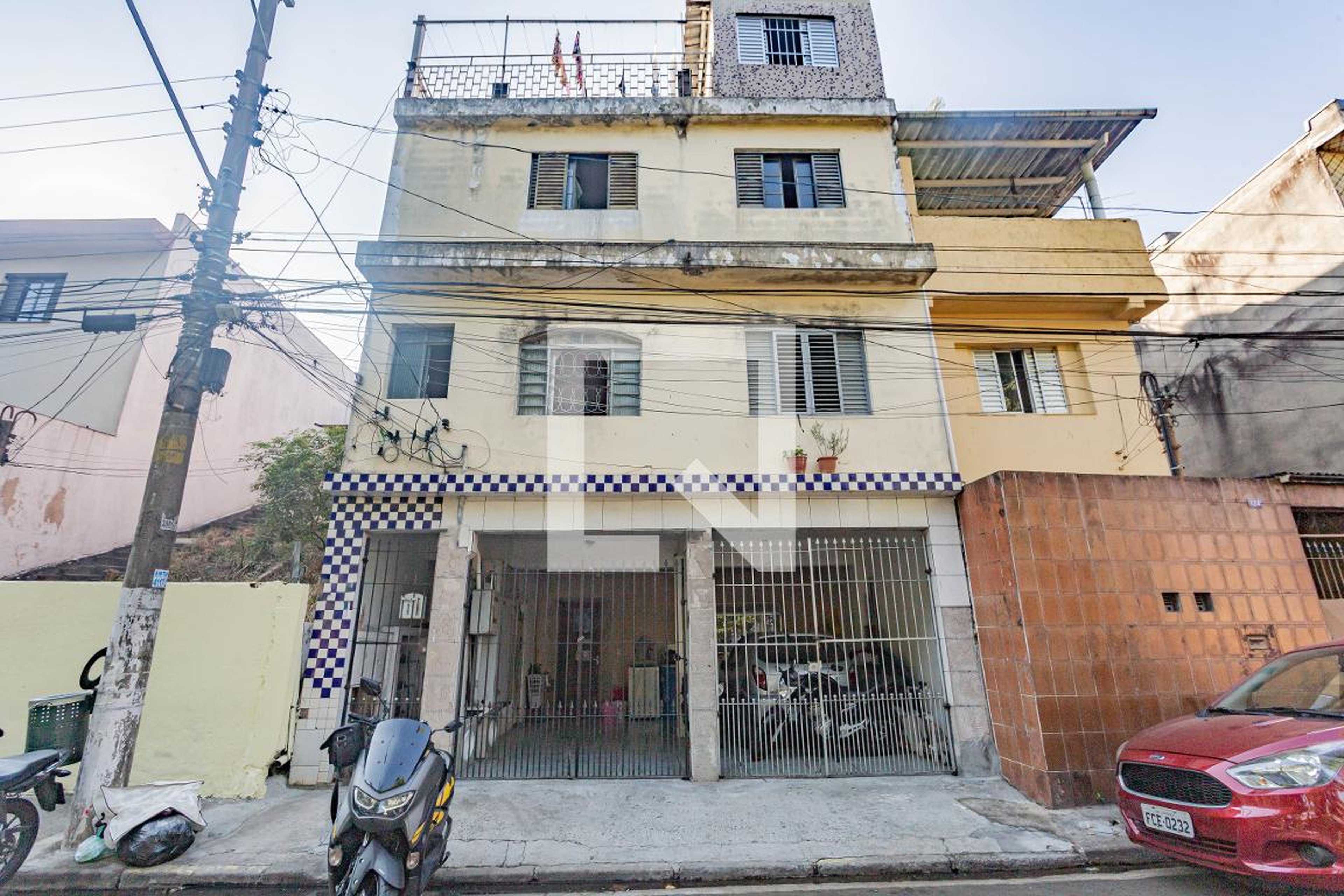 Fachada Condomínio em Rua Professor Thomaz de Aquino, 130