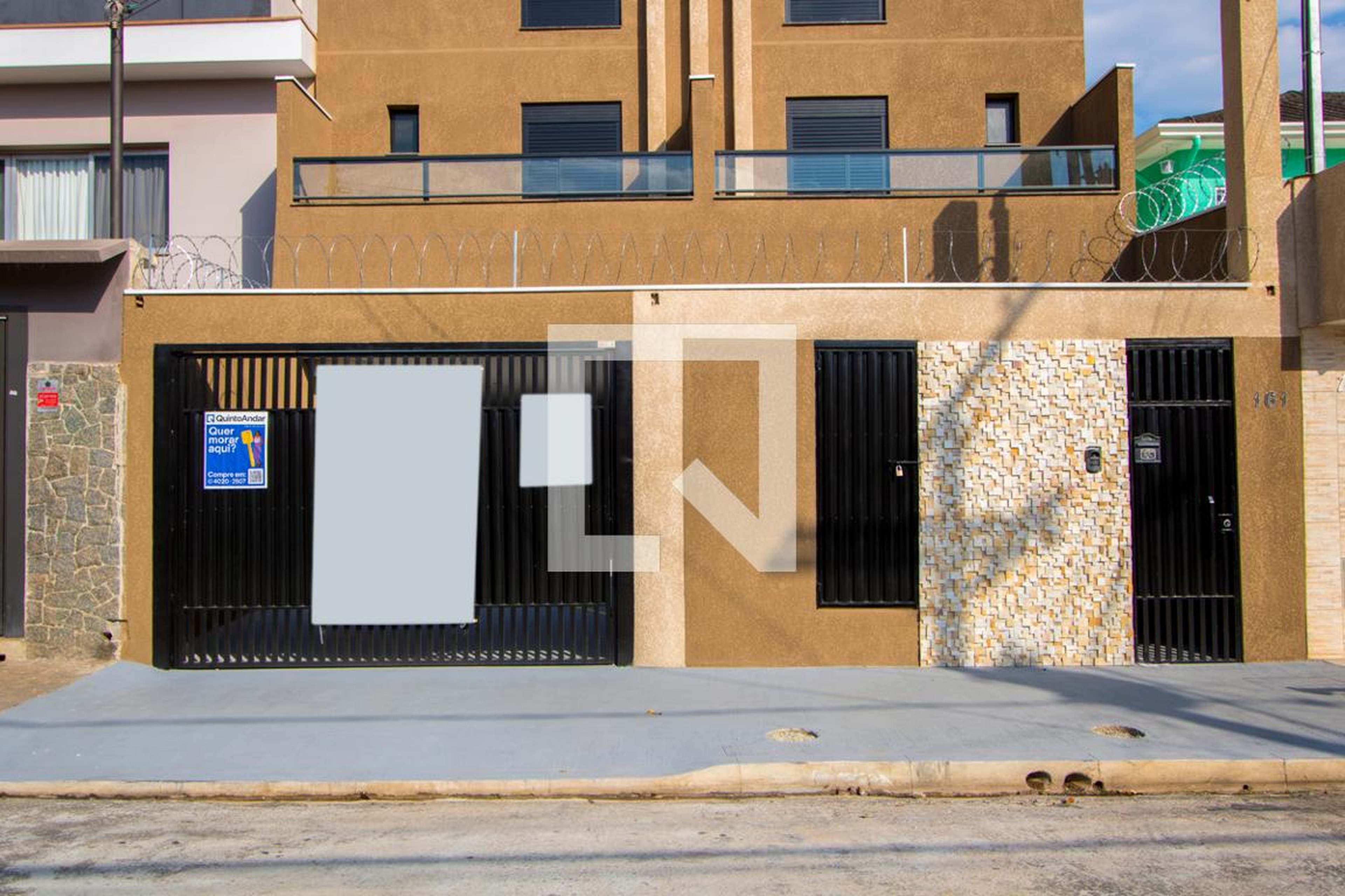 Fachada Condomínio em Rua Amambaí, 161