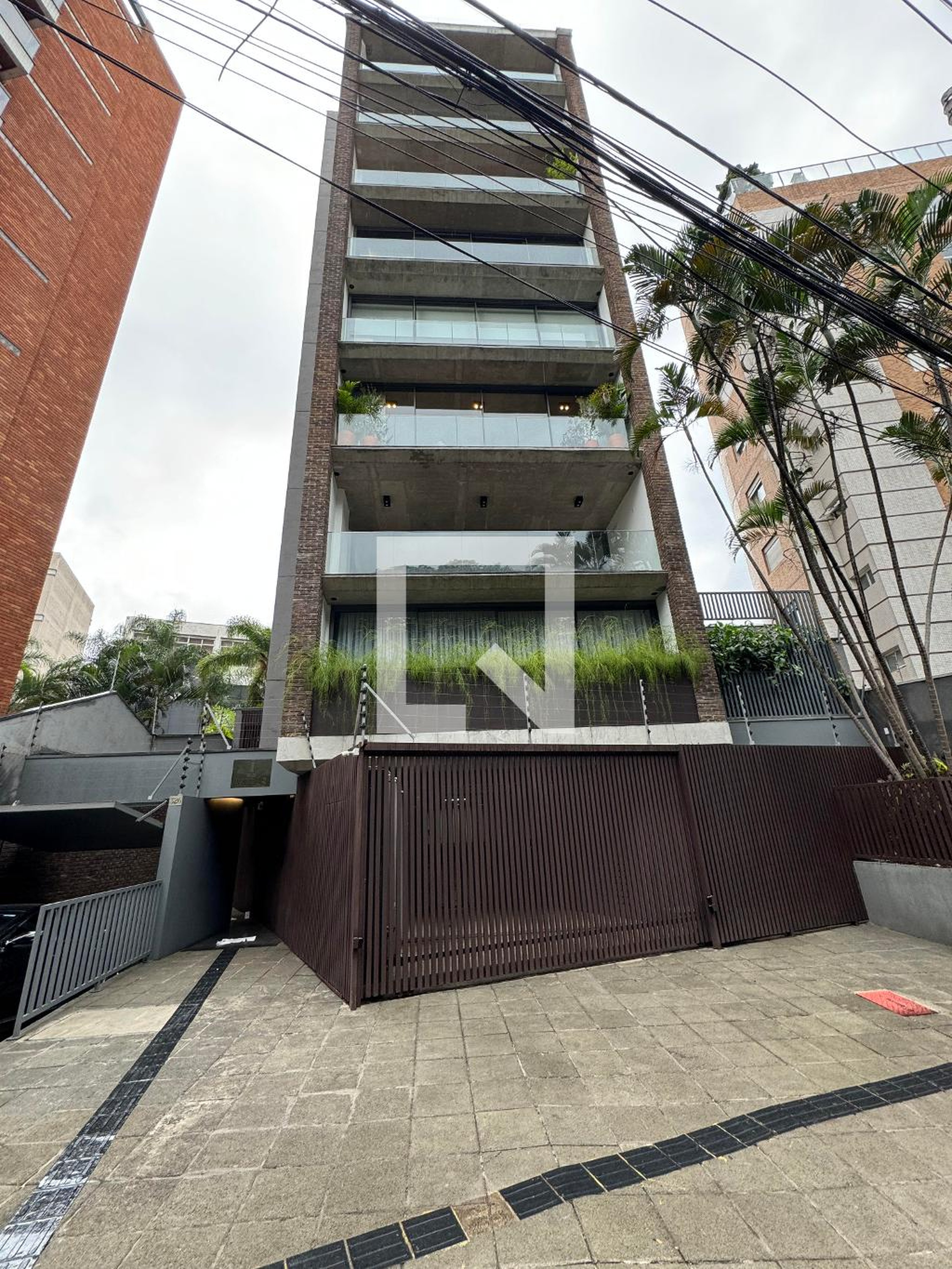 Fachada Condomínio em Praça Senador Lineu Prestes, 326