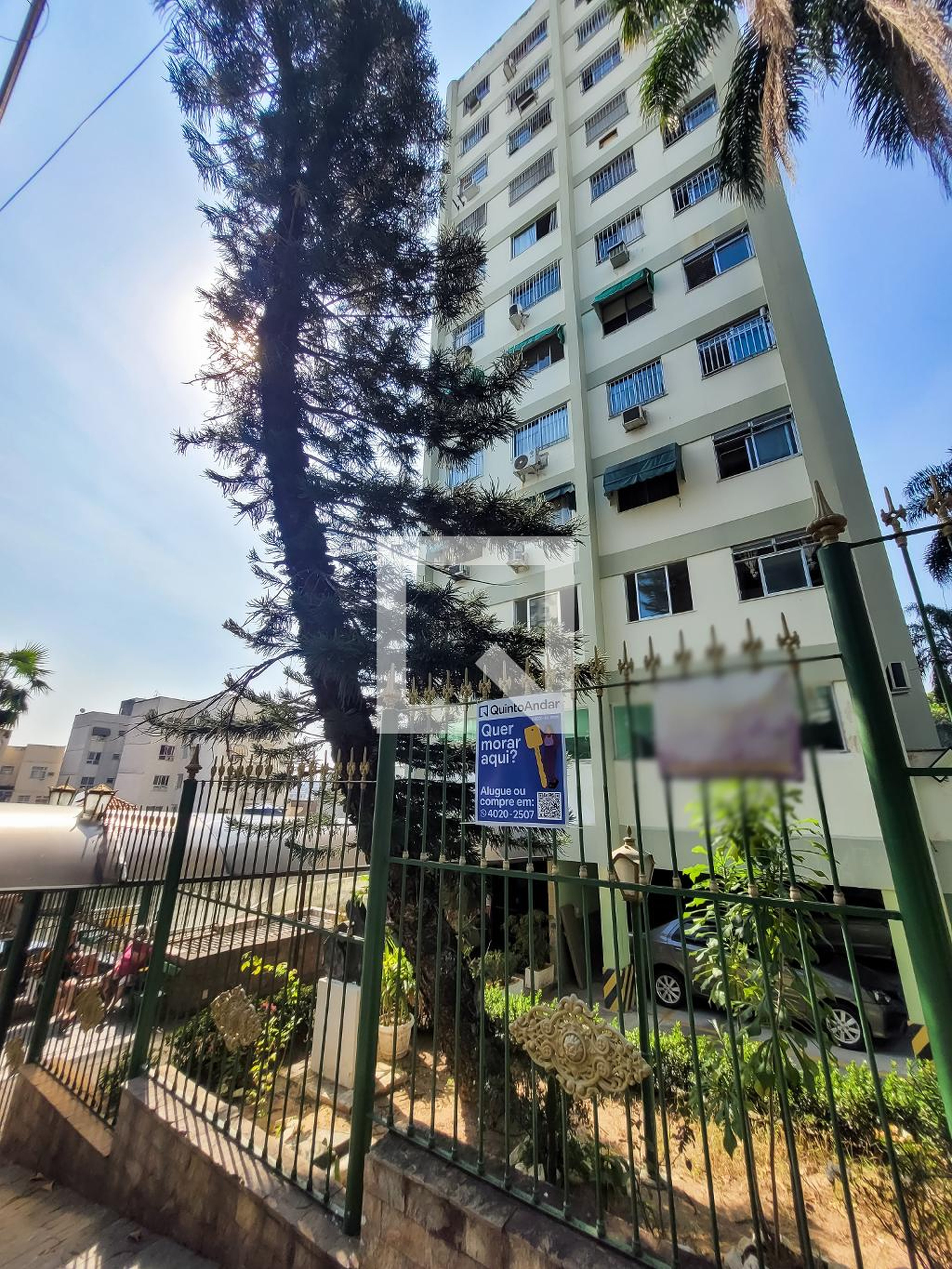 Fachada do condomínio Condomínio Telos I