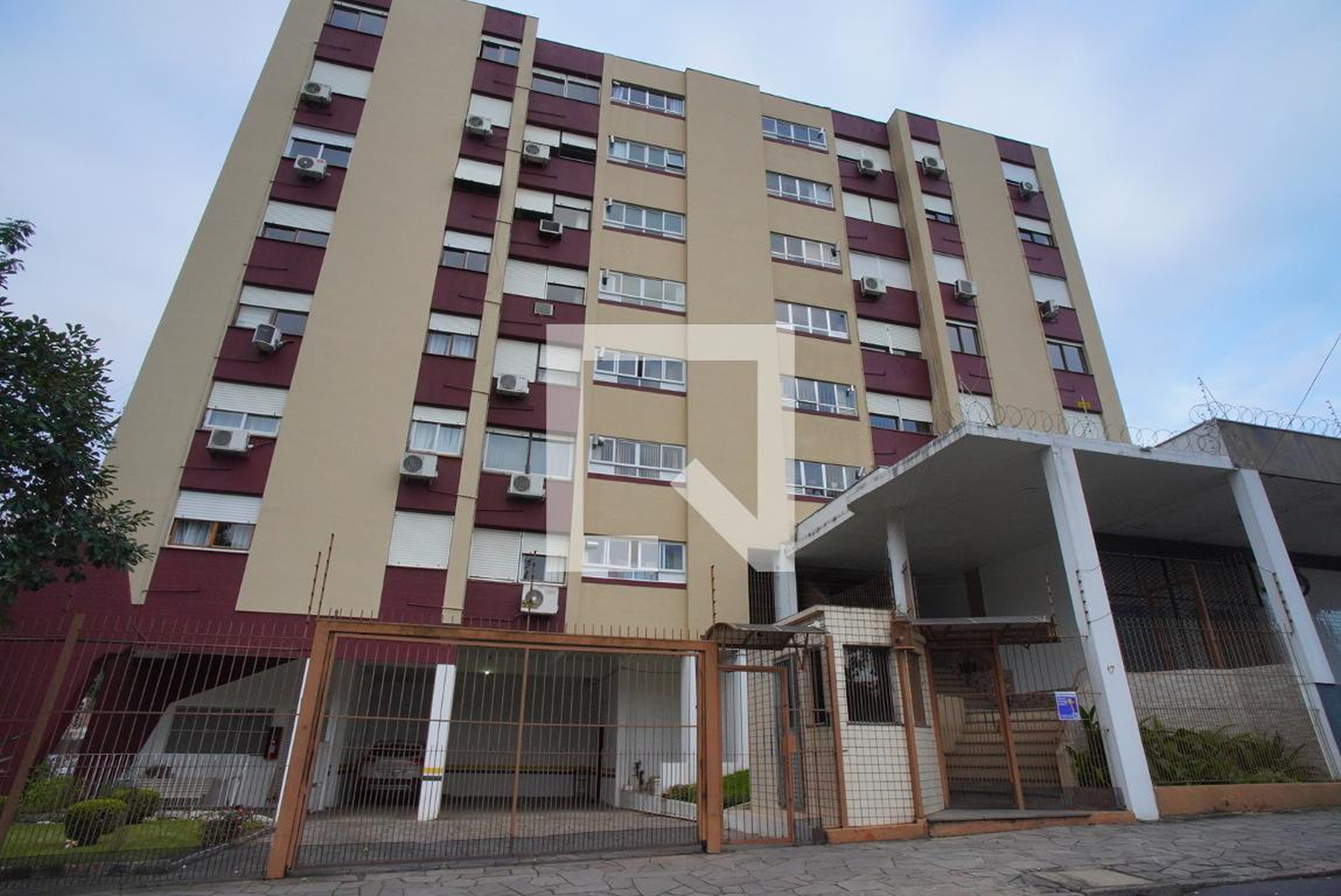 Fachada do Condomínio Edifício Havana