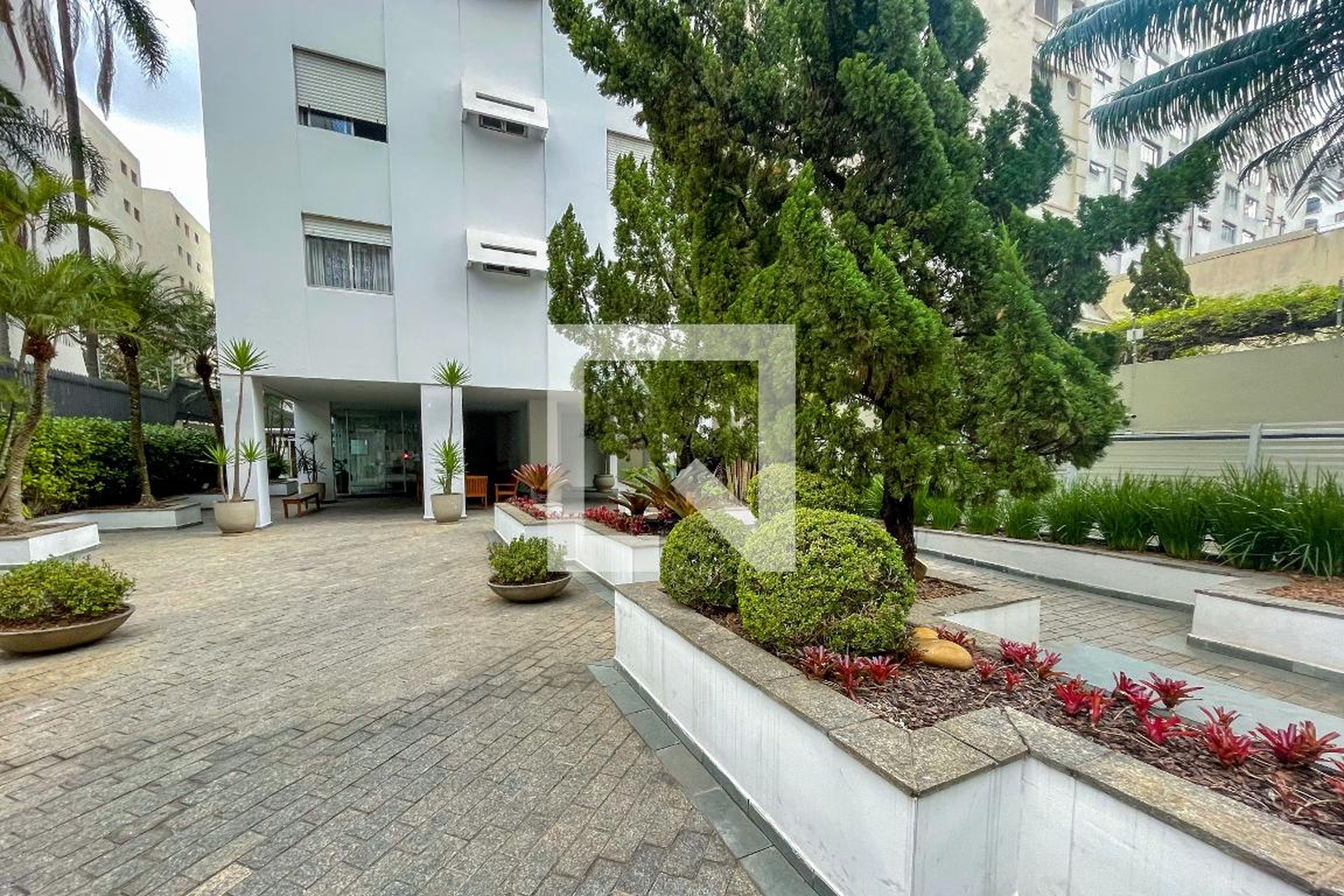 Hall de entrada - Edifício Vivara