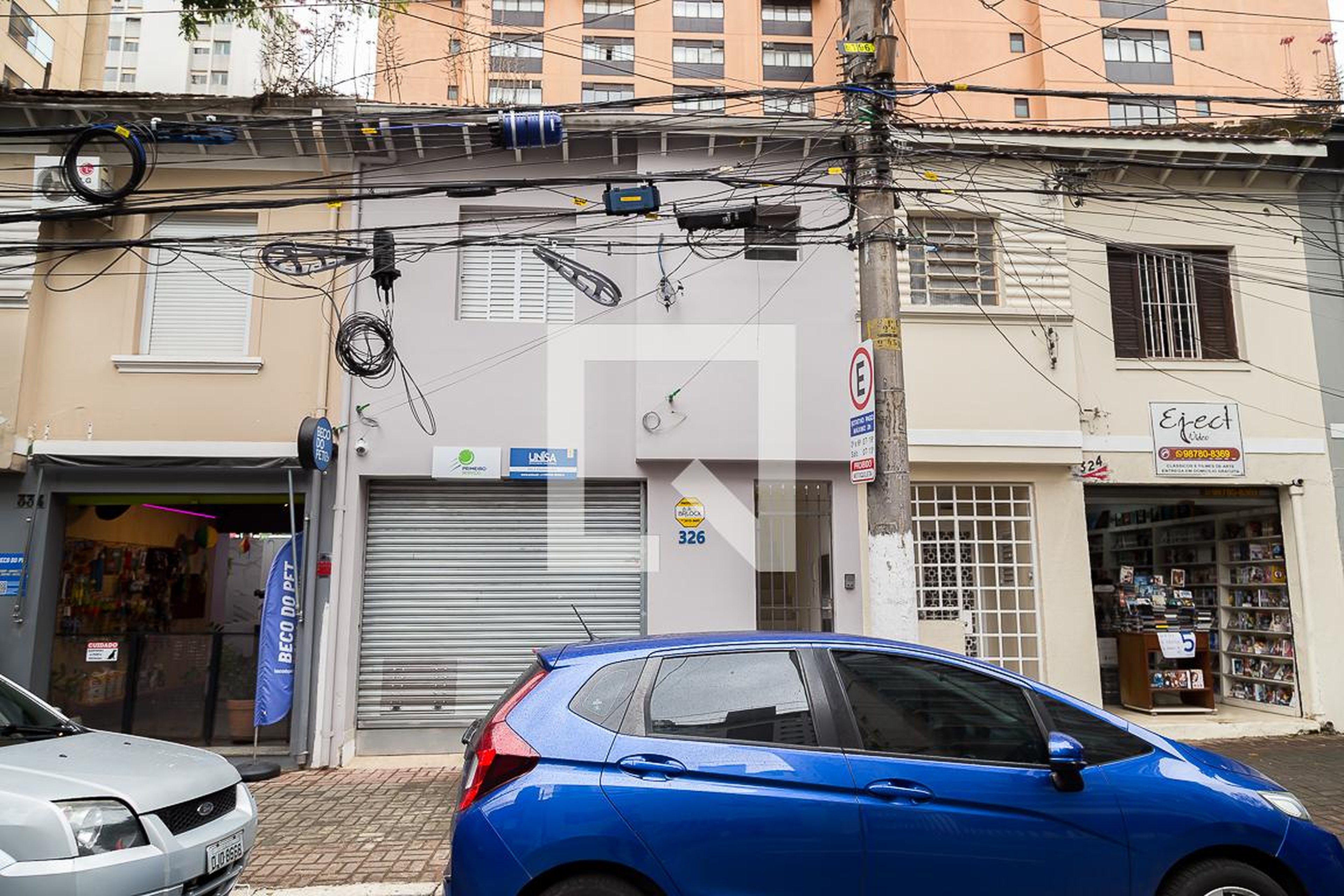 Fachada Condomínio em Rua Doutor Bacelar, 326