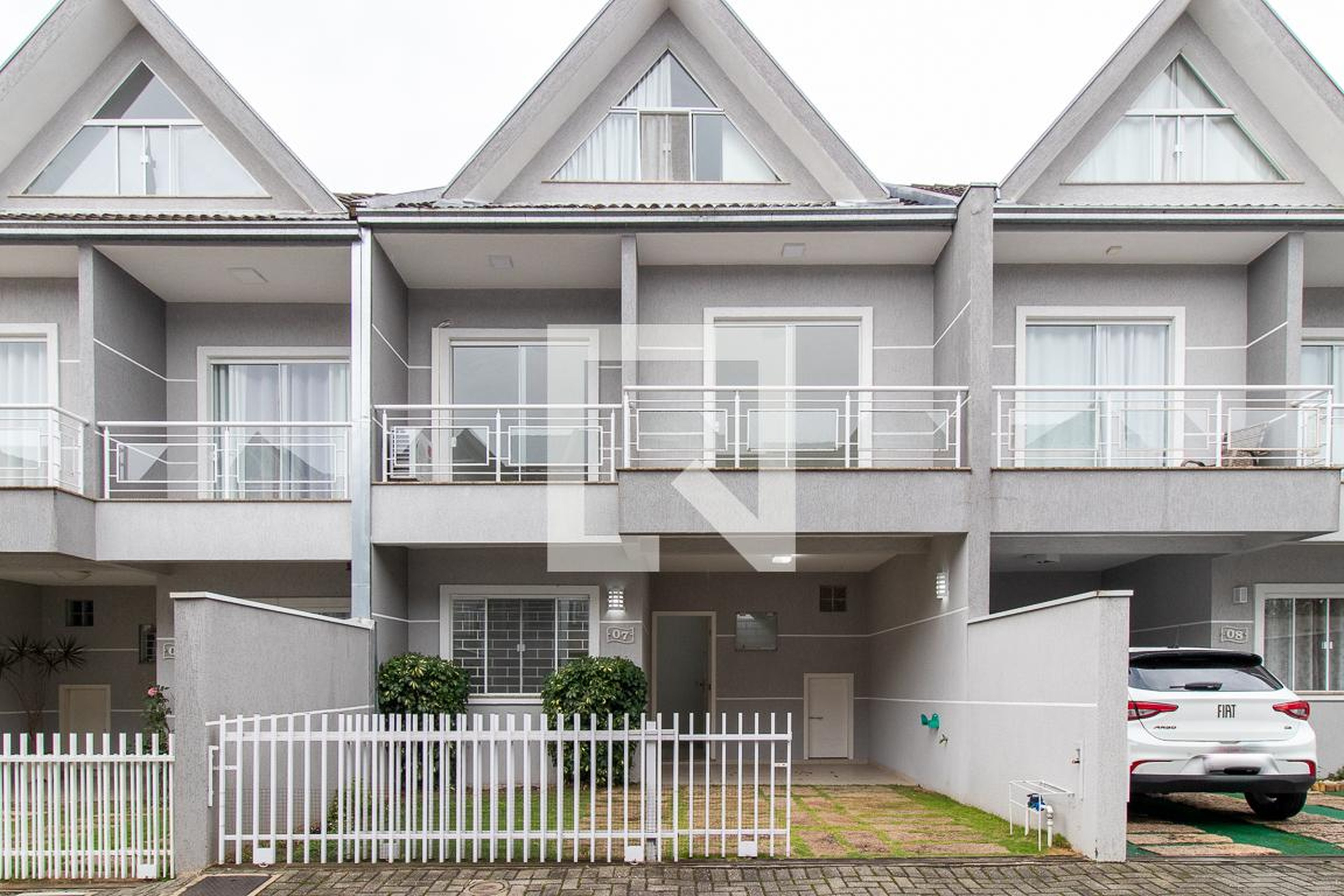 Fachada Condomínio em Rua Nelson Basso, 432