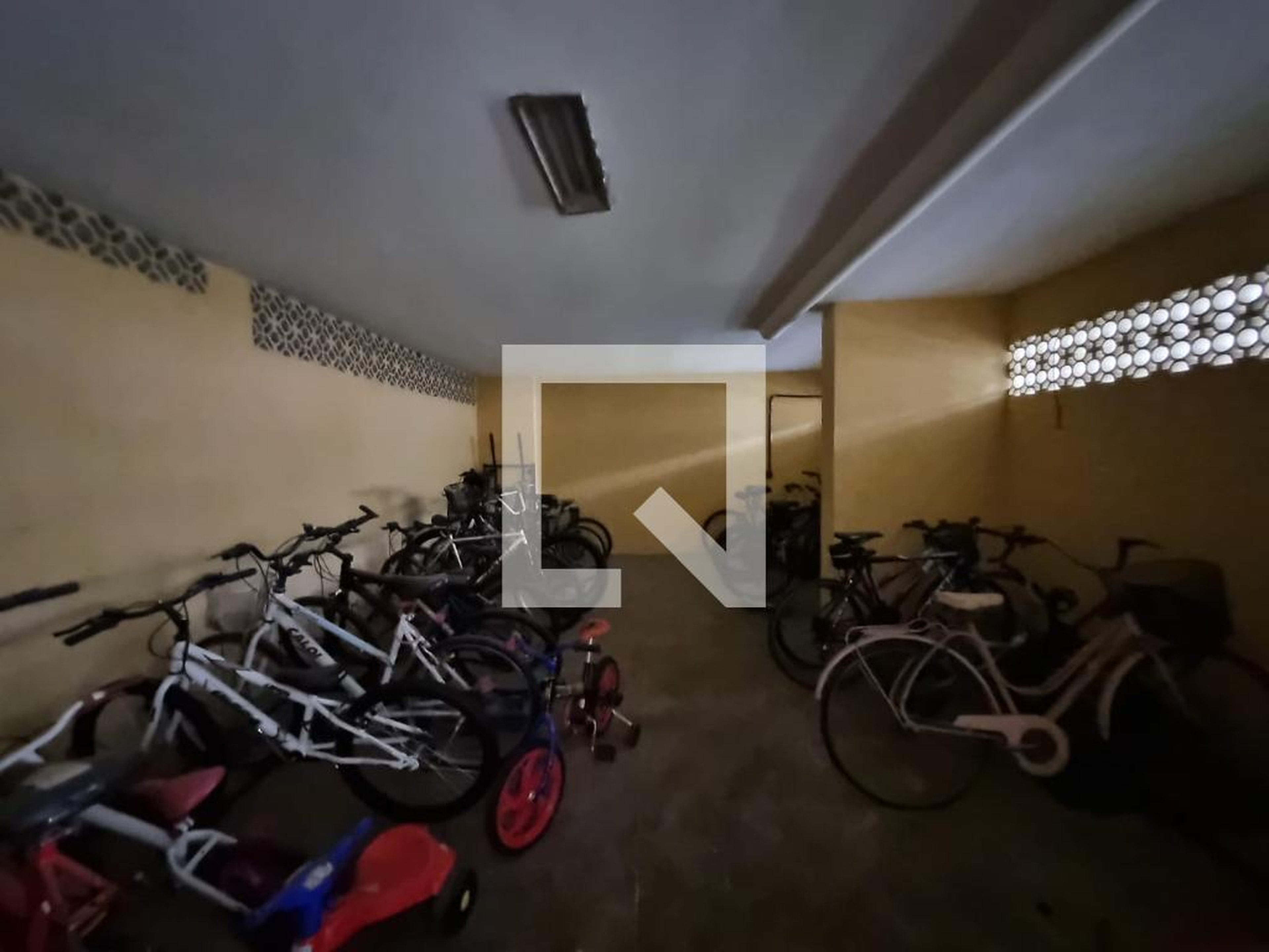 Bicicletário - Alexandre