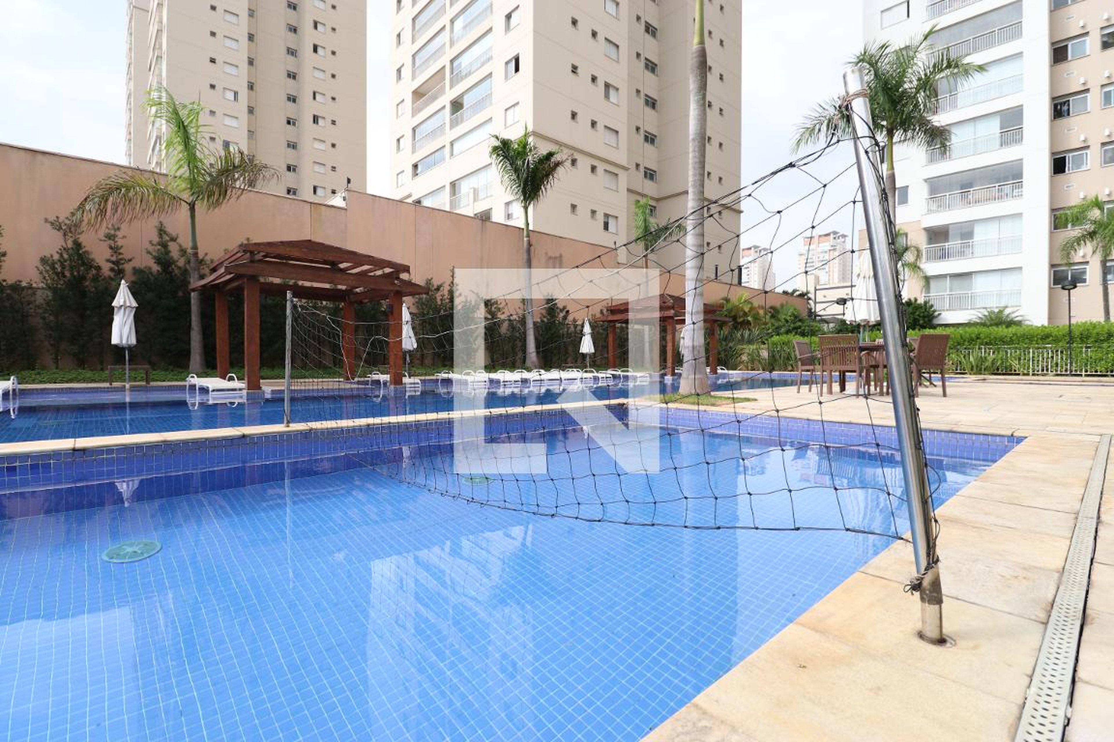 Piscina - Upper Living