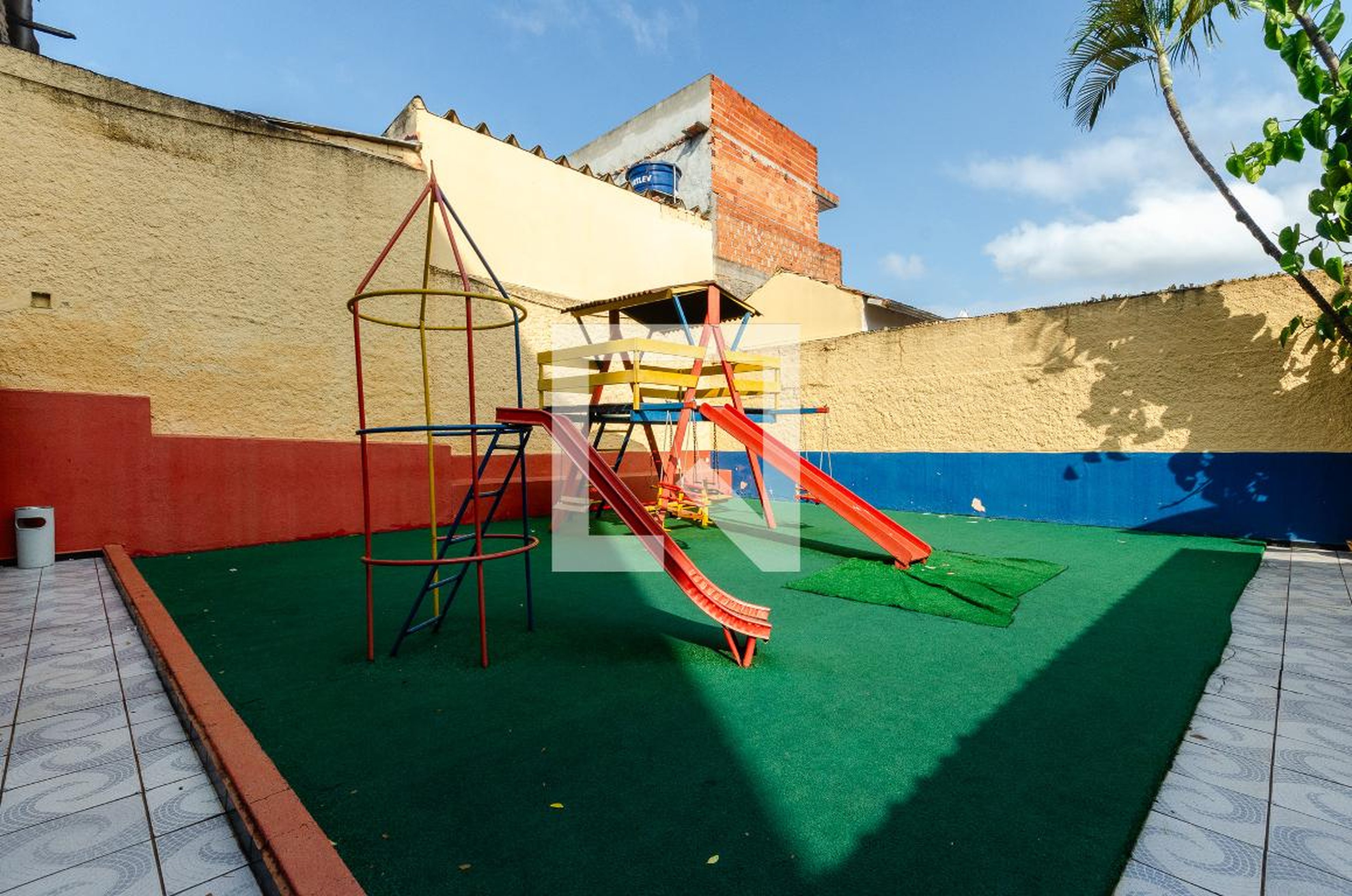 Playground - Residencial das Flores