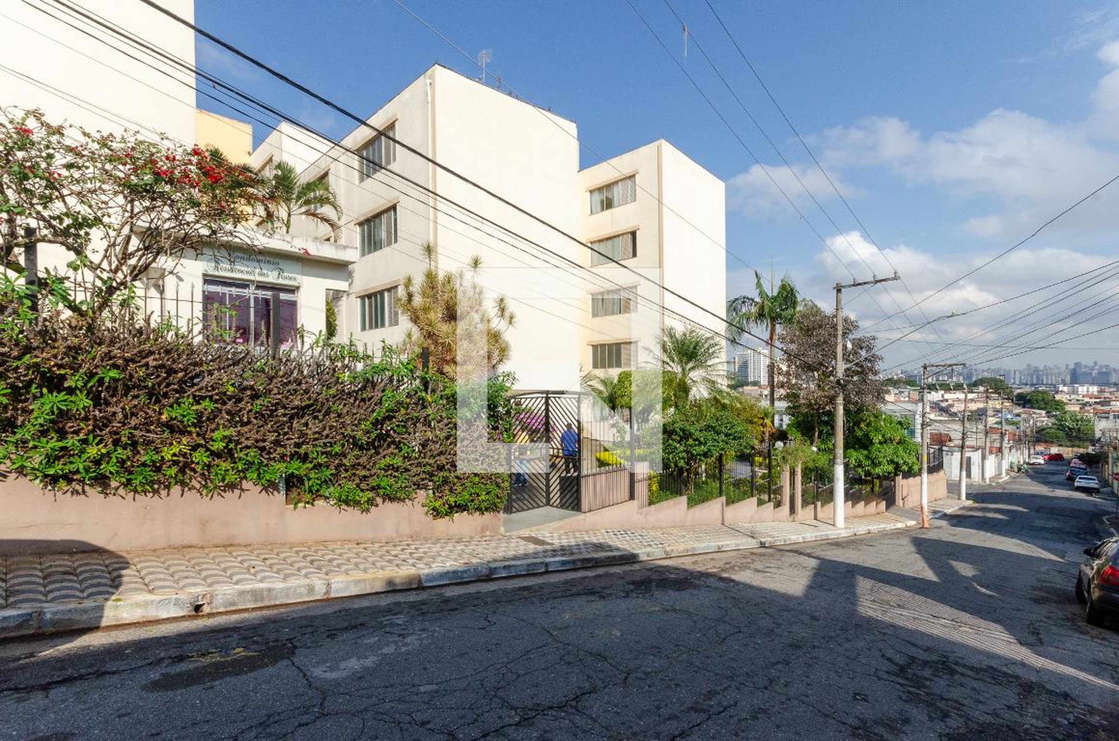 Fachada Residencial das Flores