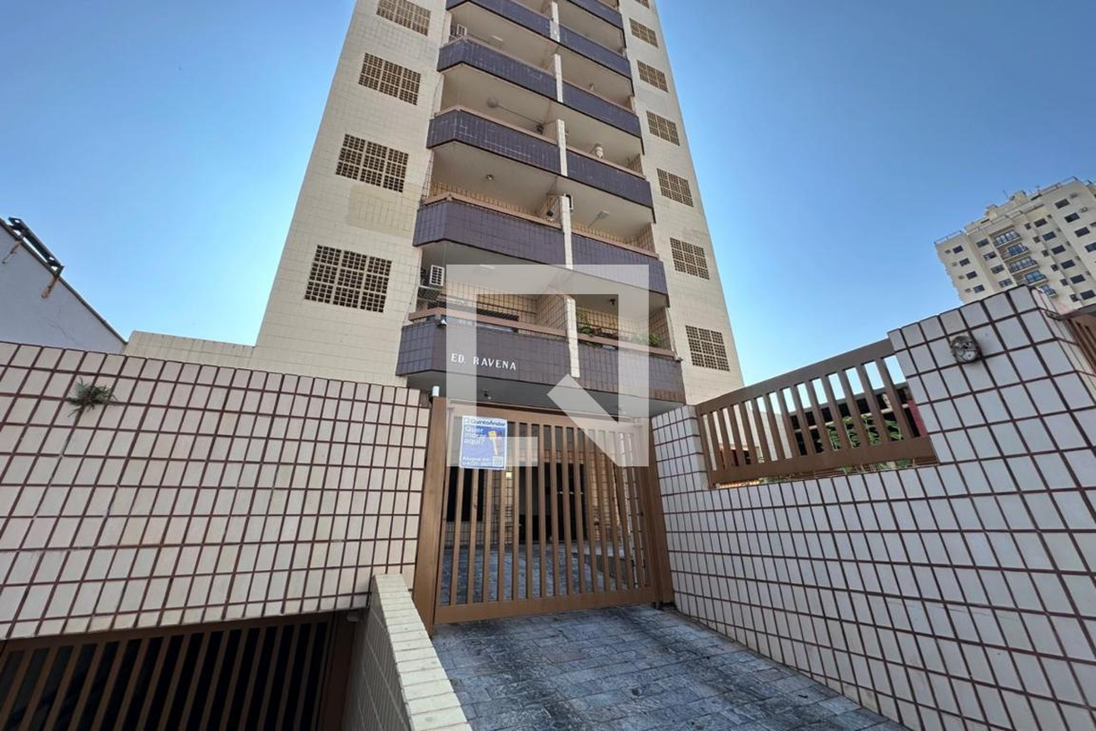 Fachada Condomínio Ravena