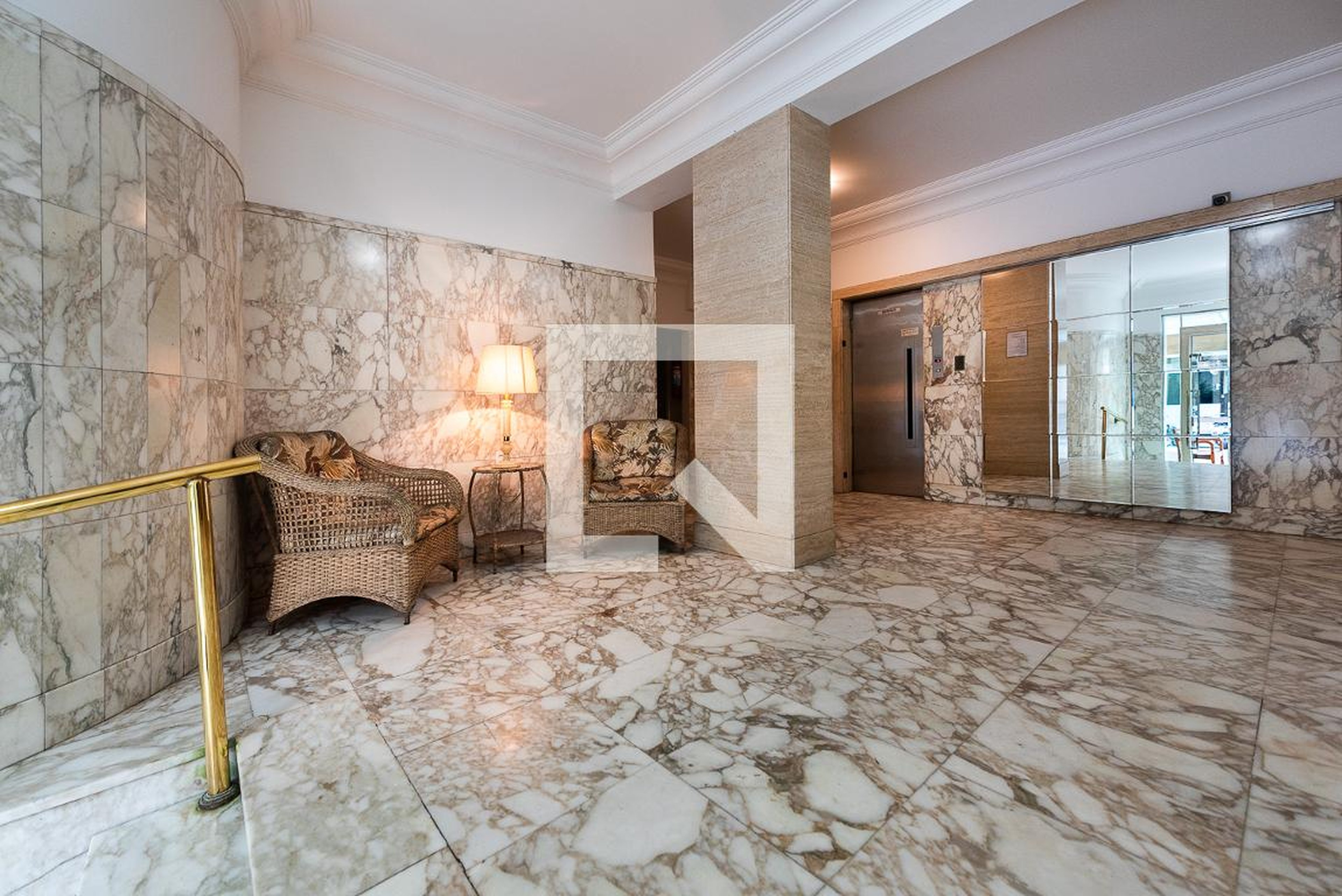 Hall de entrada - Edifício Tropical