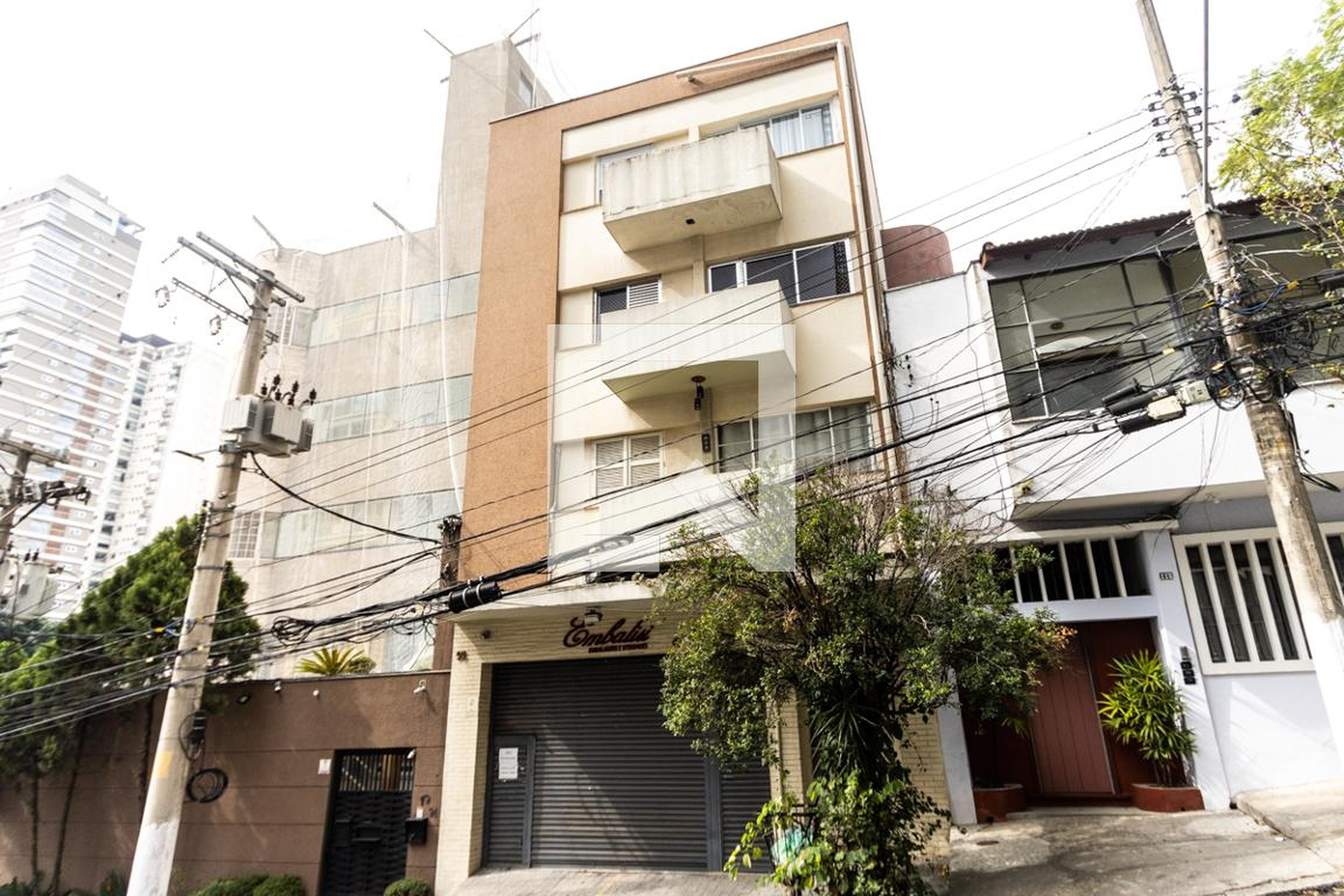 Fachada Edificio Campevas