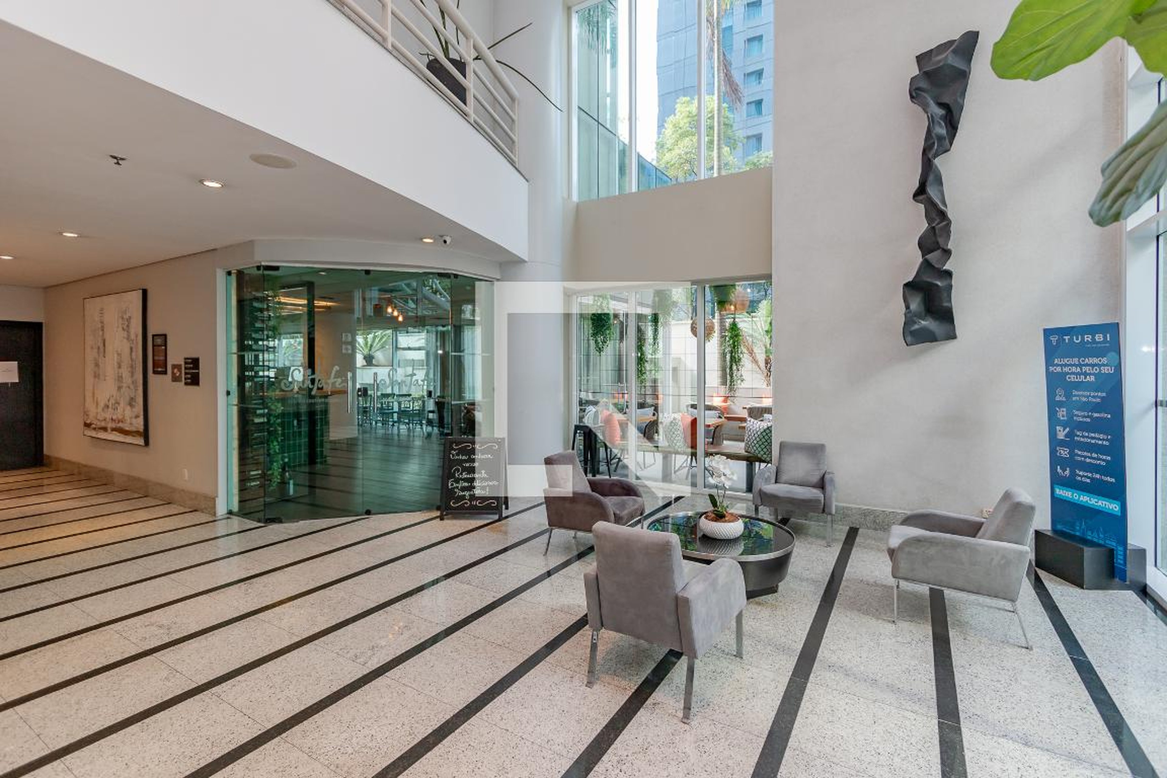 Hall de Entrada - Meliá Confort Berrini