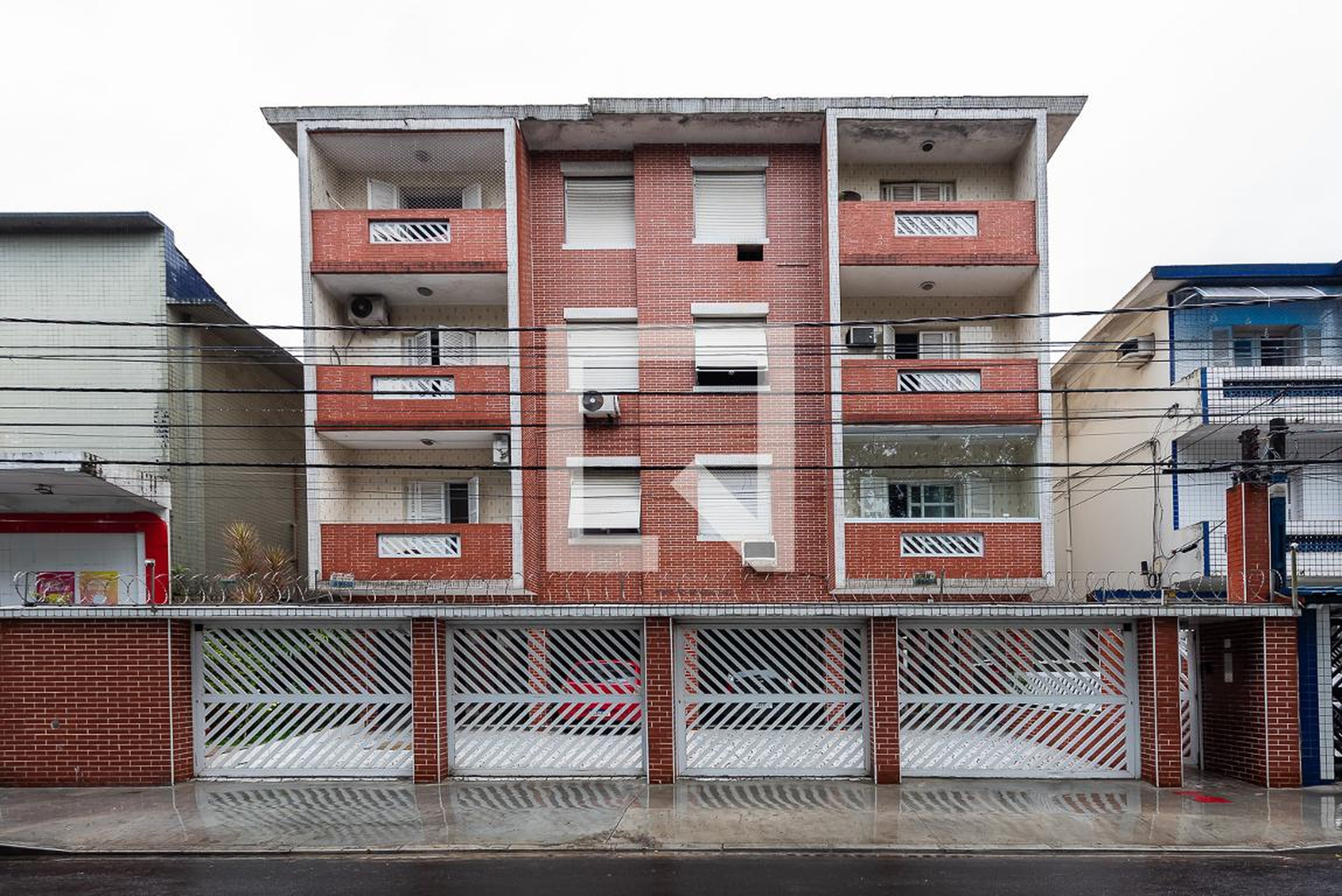 Fachada Condomínio em Avenida Senador Pinheiro Machado, 683