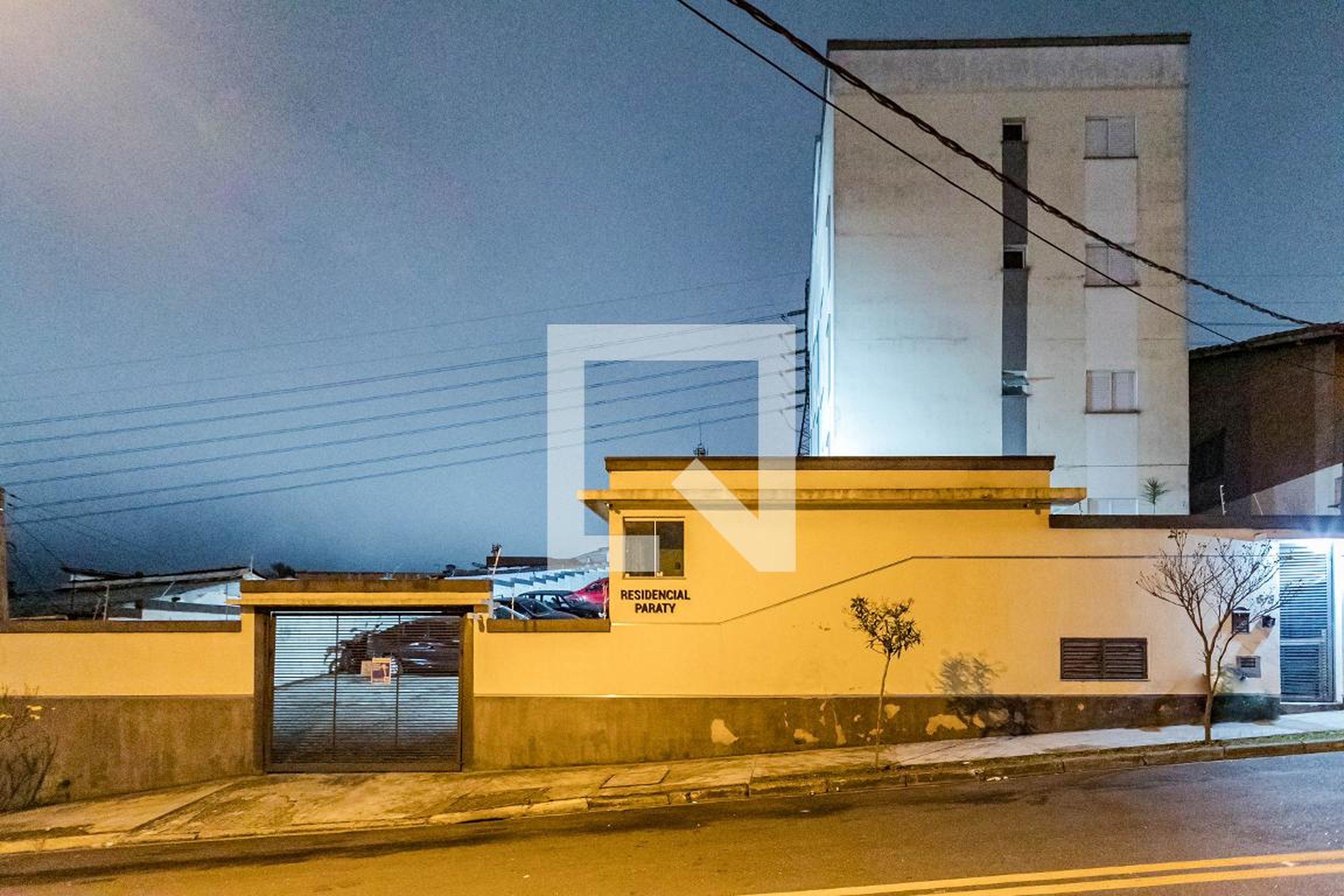 Fachada do Condomínio Condomínio em Rua José de Carlo, 818