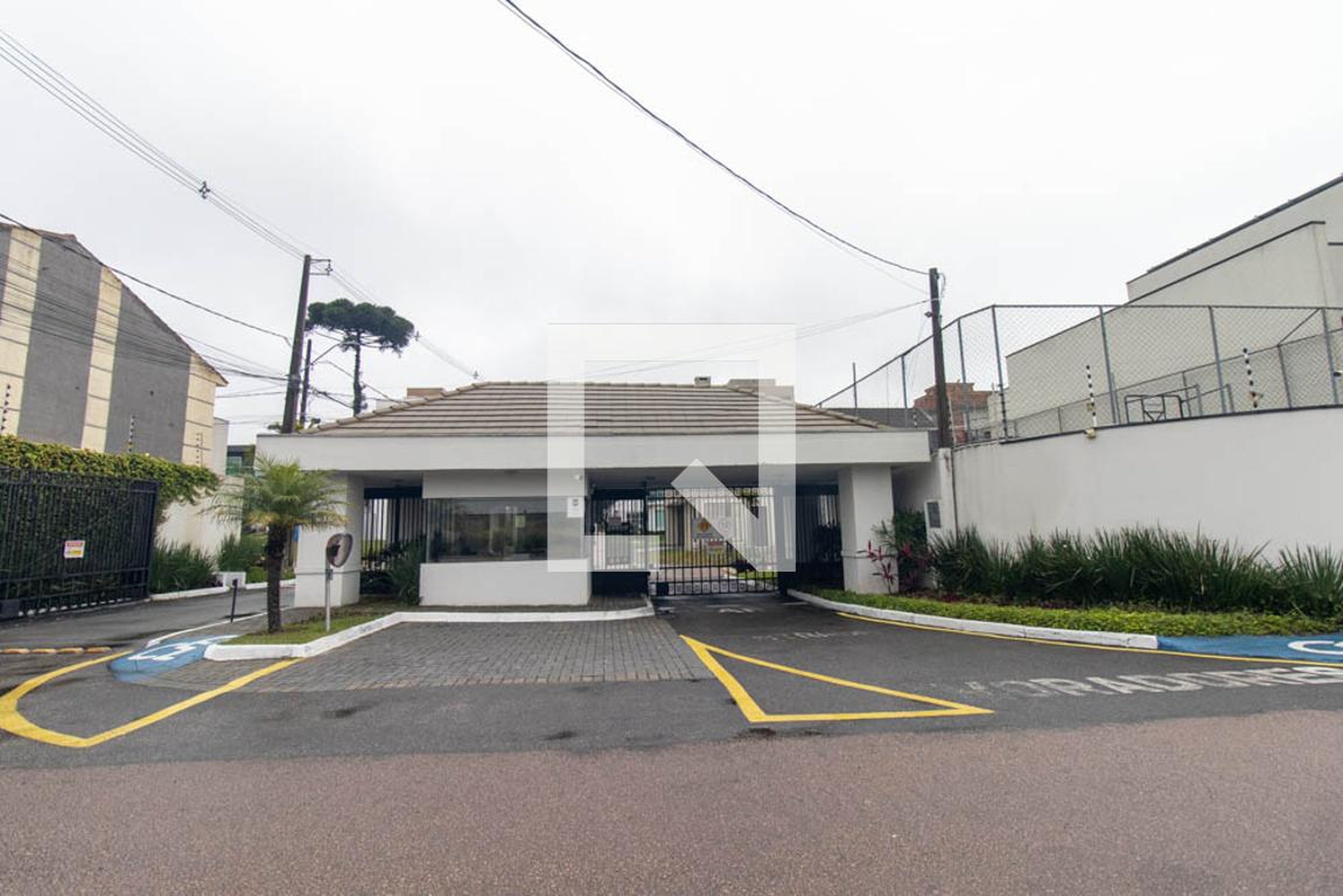 Fachada do Condomínio Condomínio Green Gold