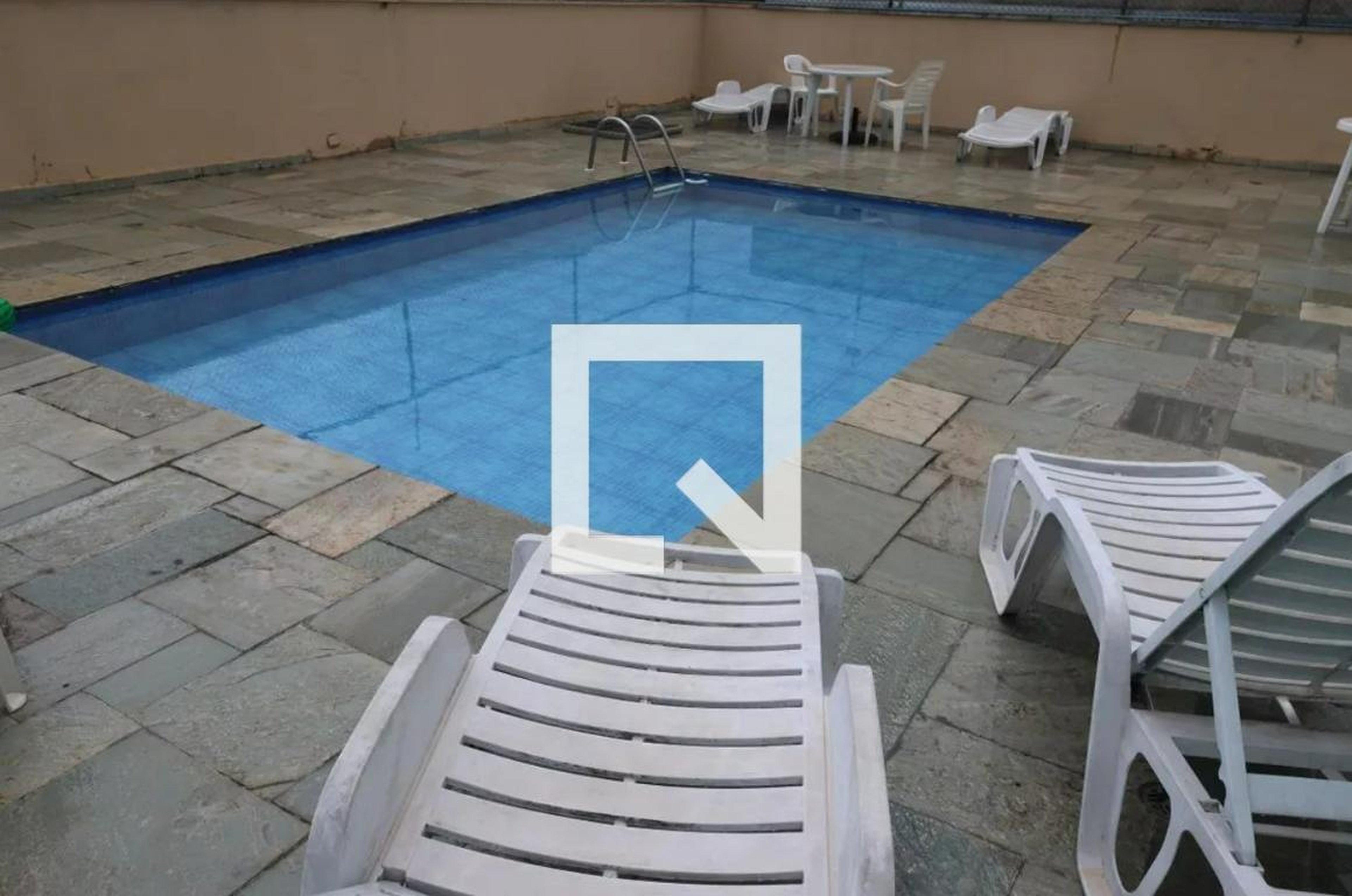 Piscina - Edifício Adriático