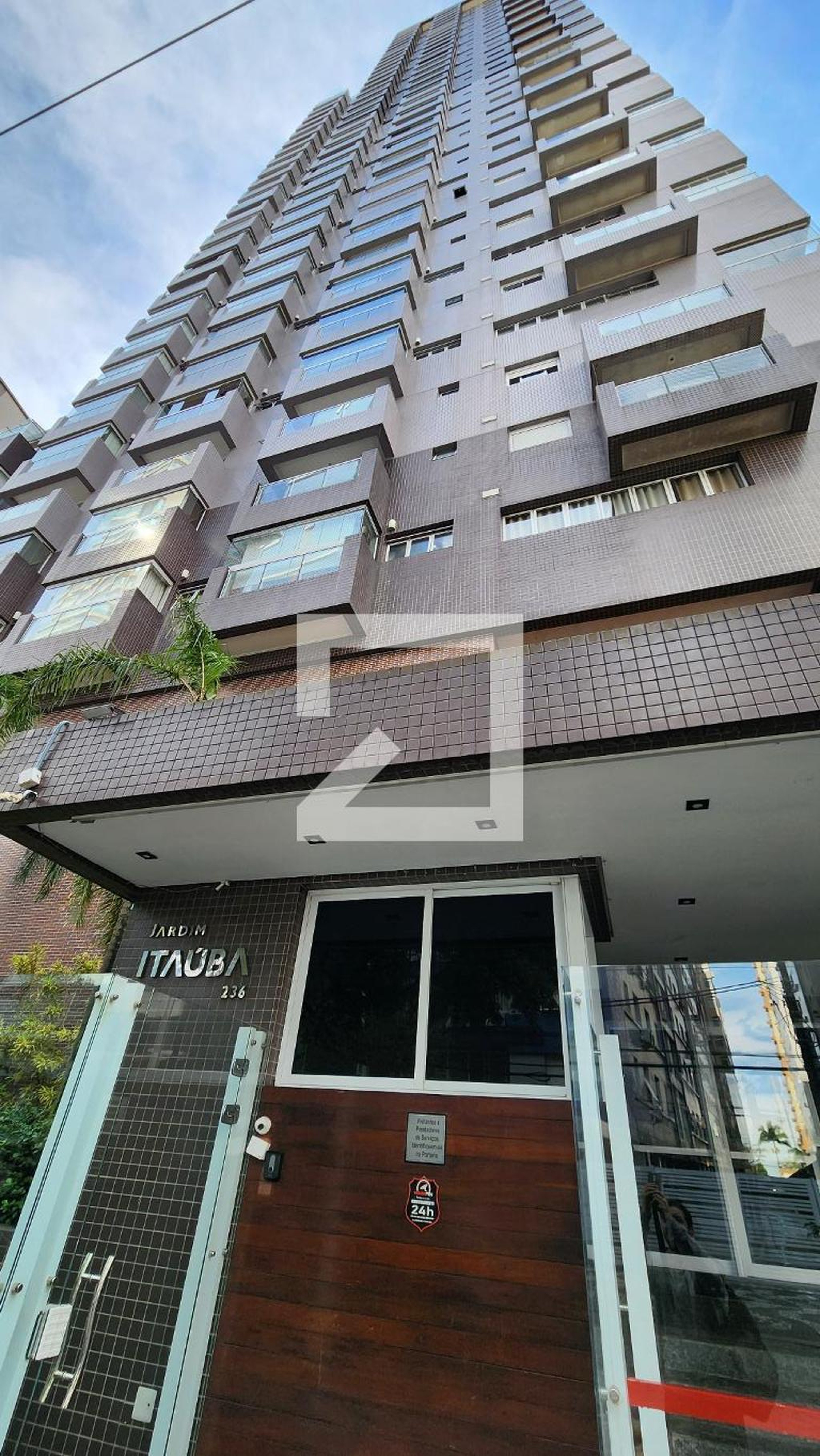 Fachada Condomínio Jardim Itauba