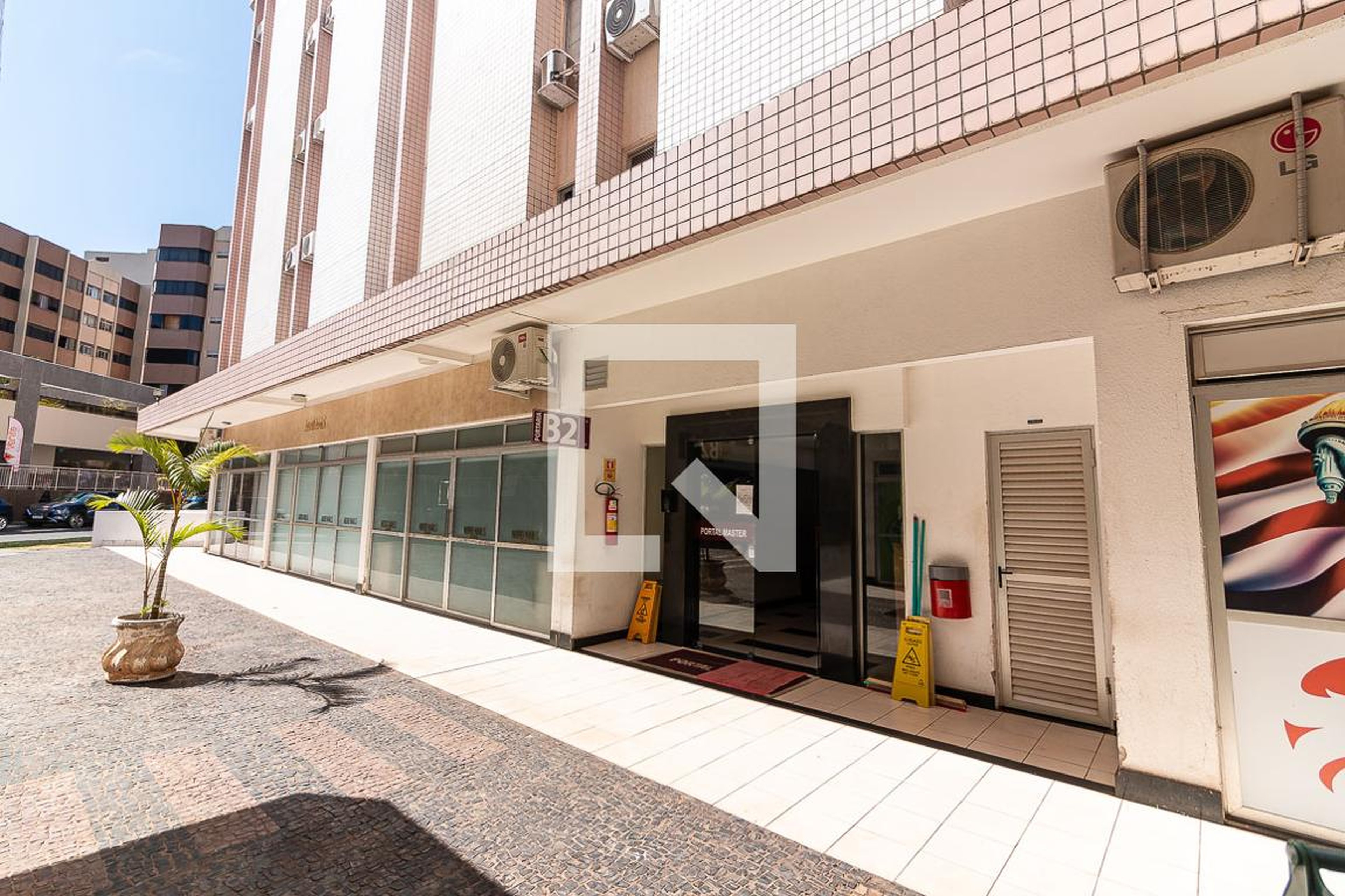 Fachada Condomínio Portal Master